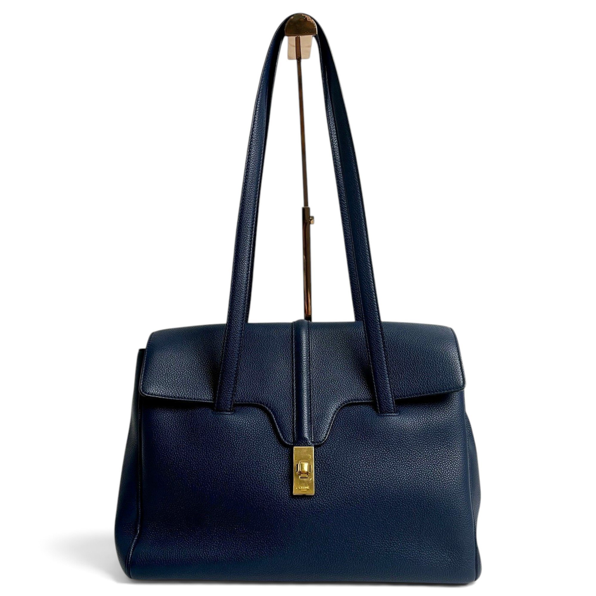 Sac 16 leather handbag