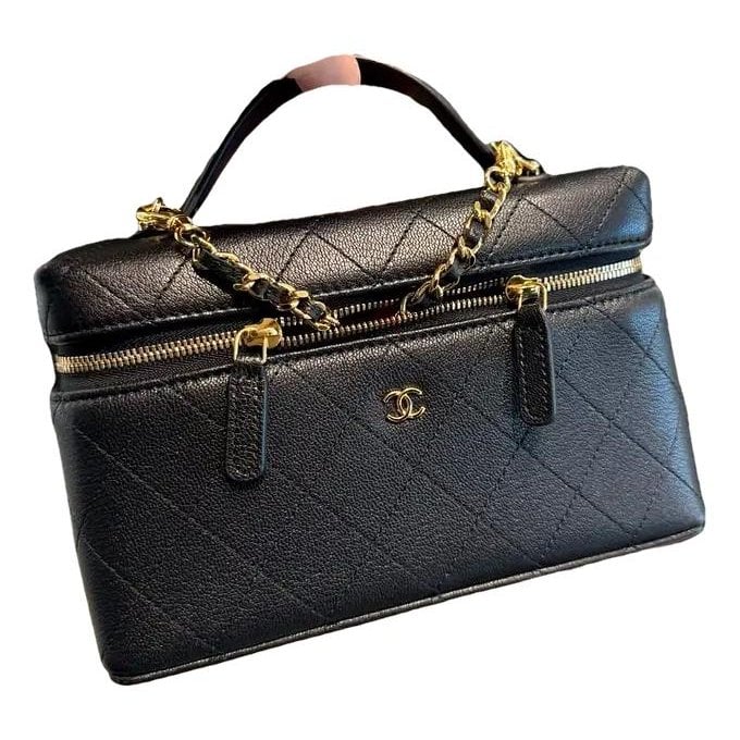 Vanity leather handbag