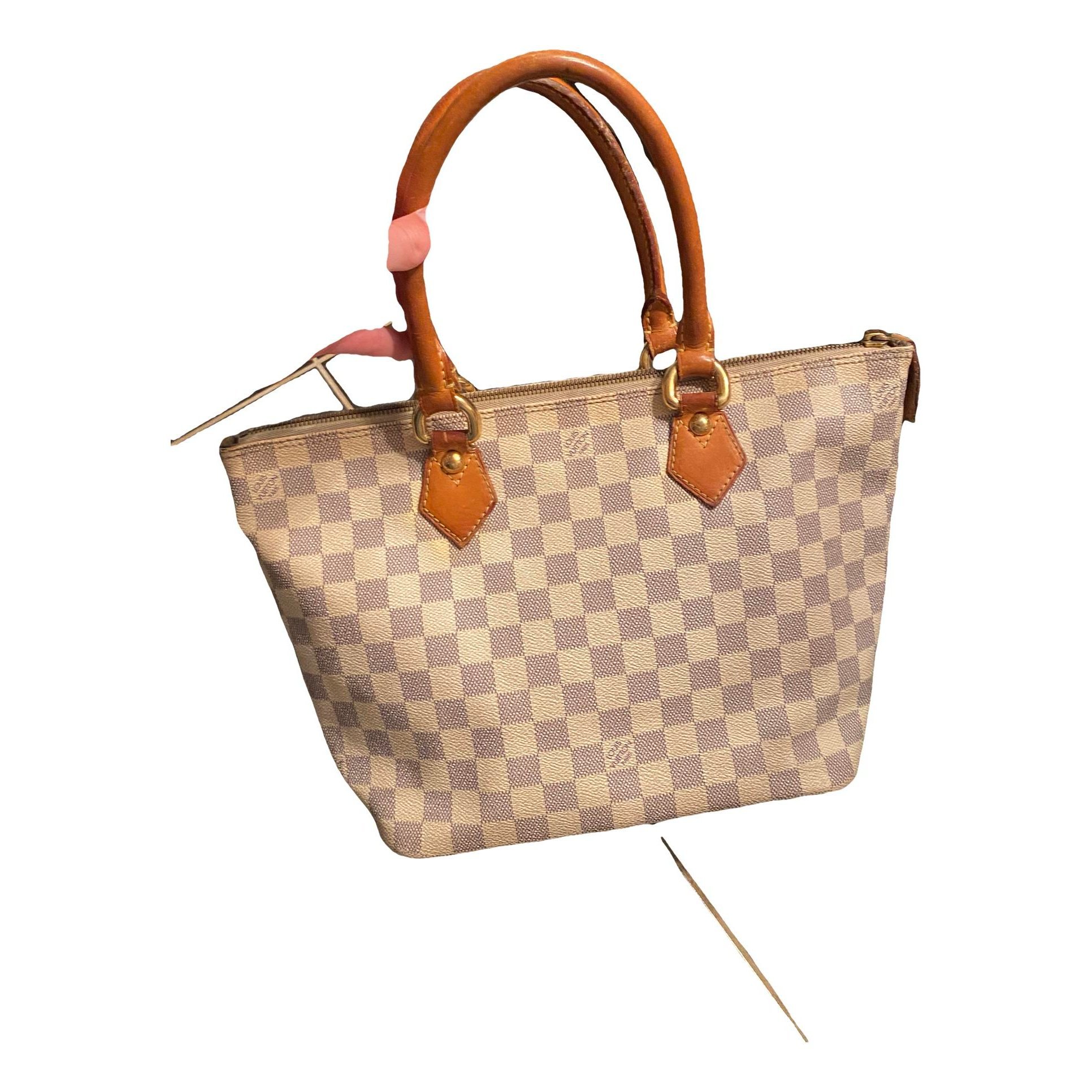 Saleya leather handbag