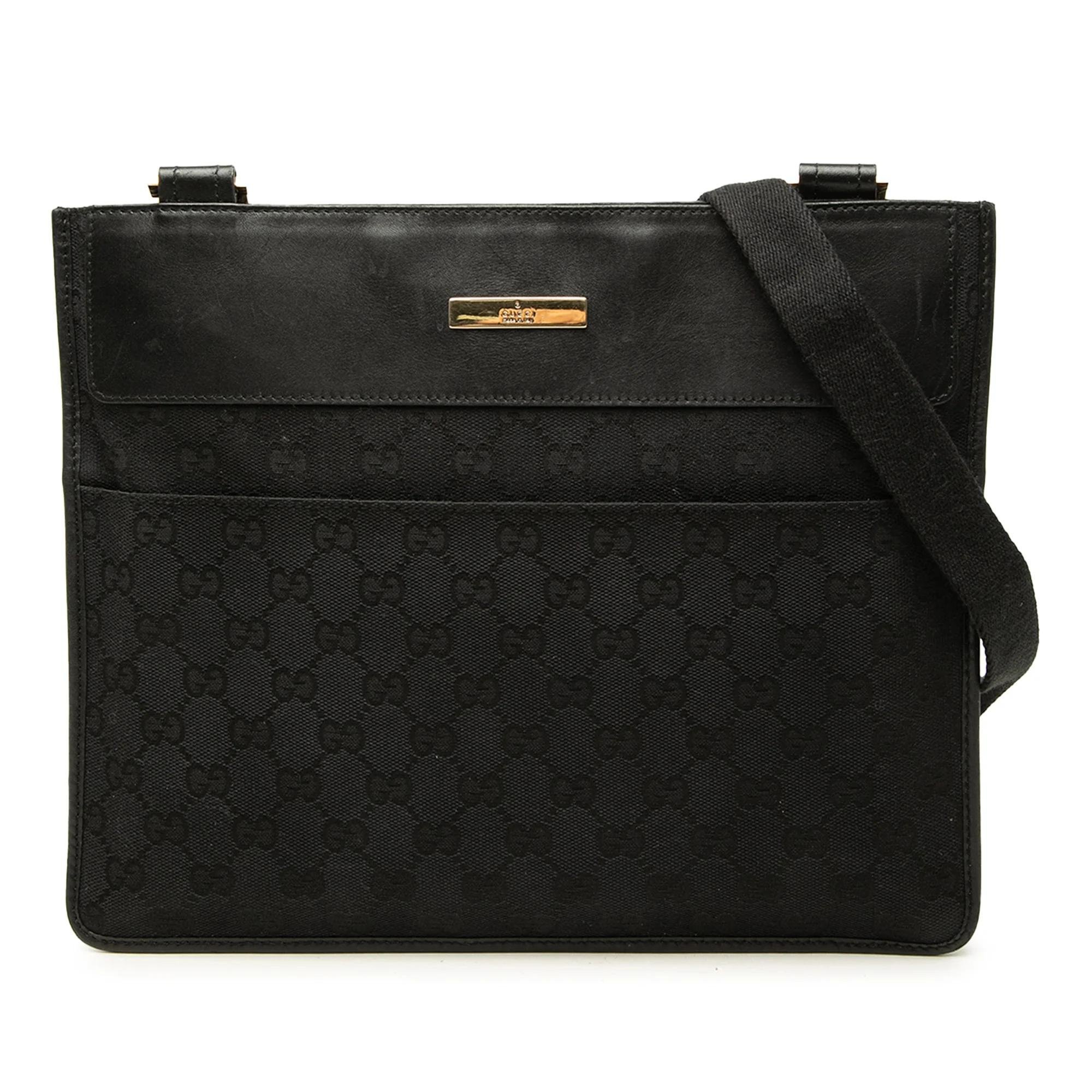 Gucci B leather handbag