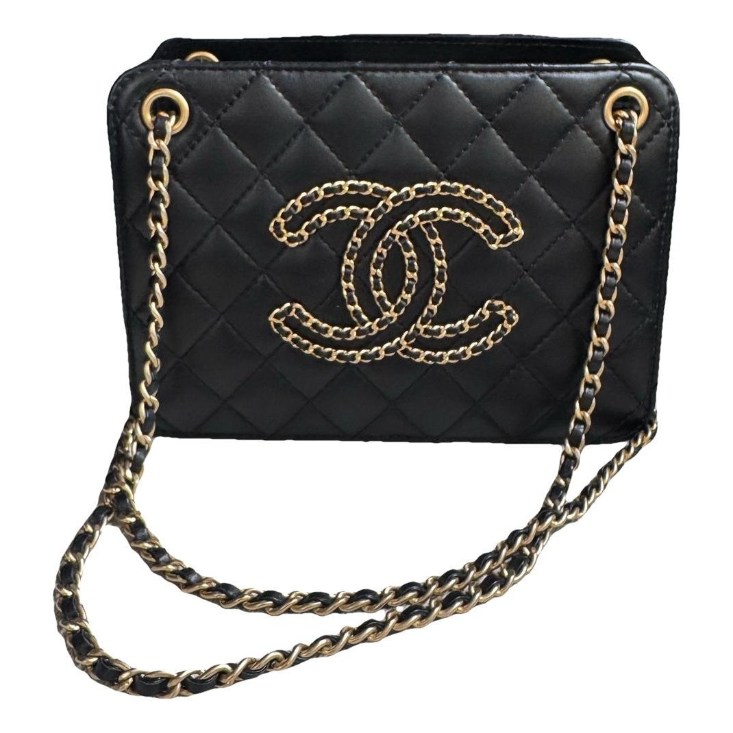 Leather crossbody bag