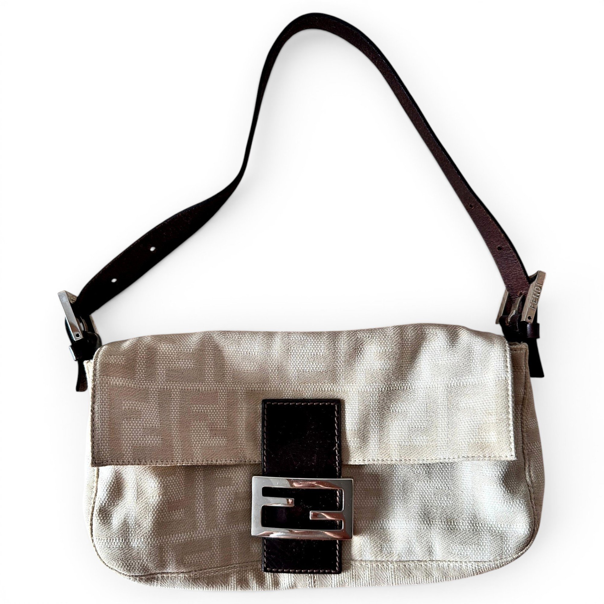 Baguette cloth handbag