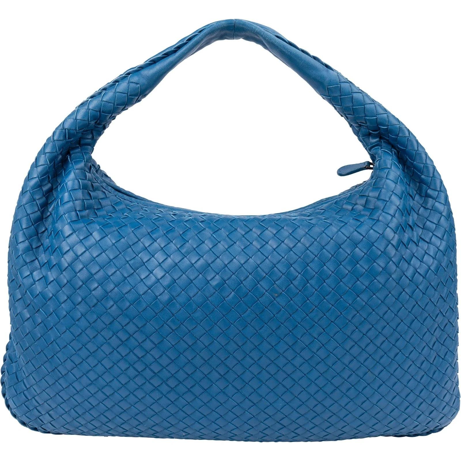 Veneta leather handbag