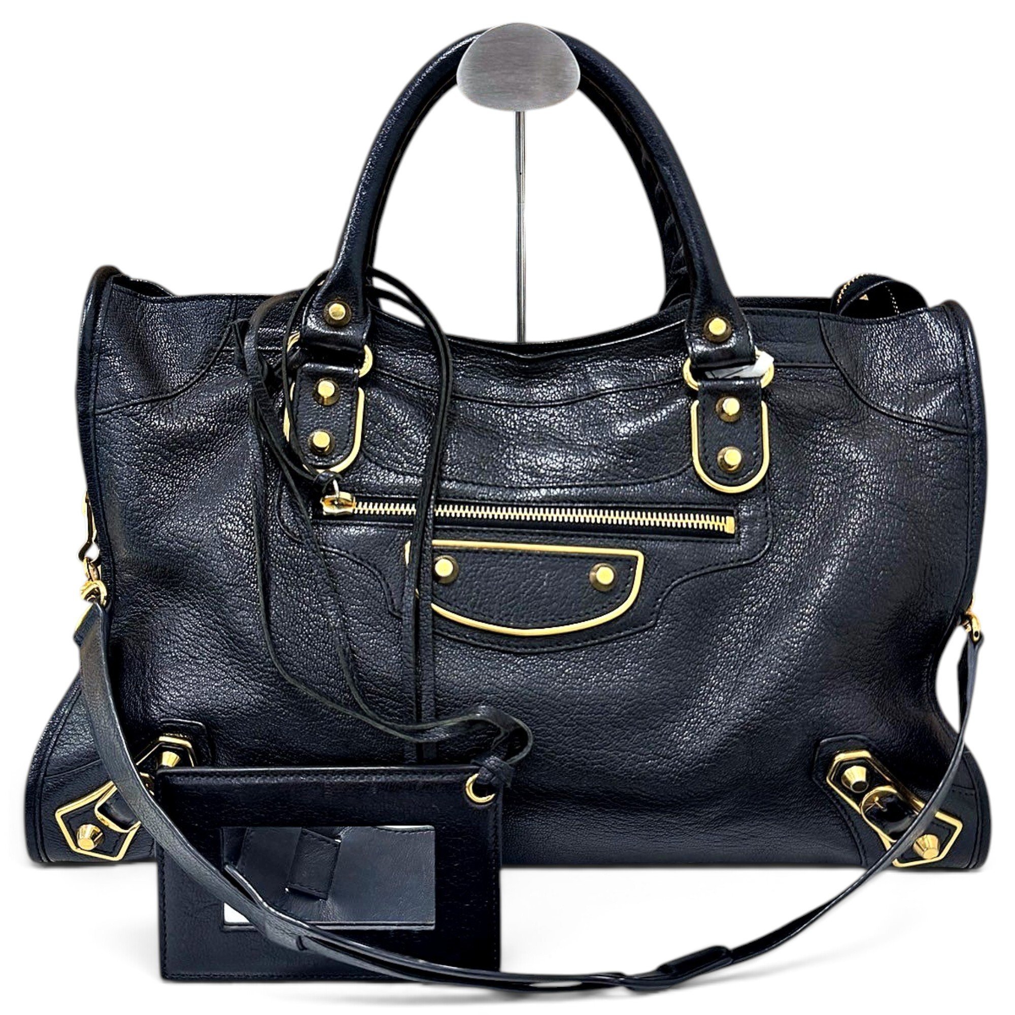 City leather handbag