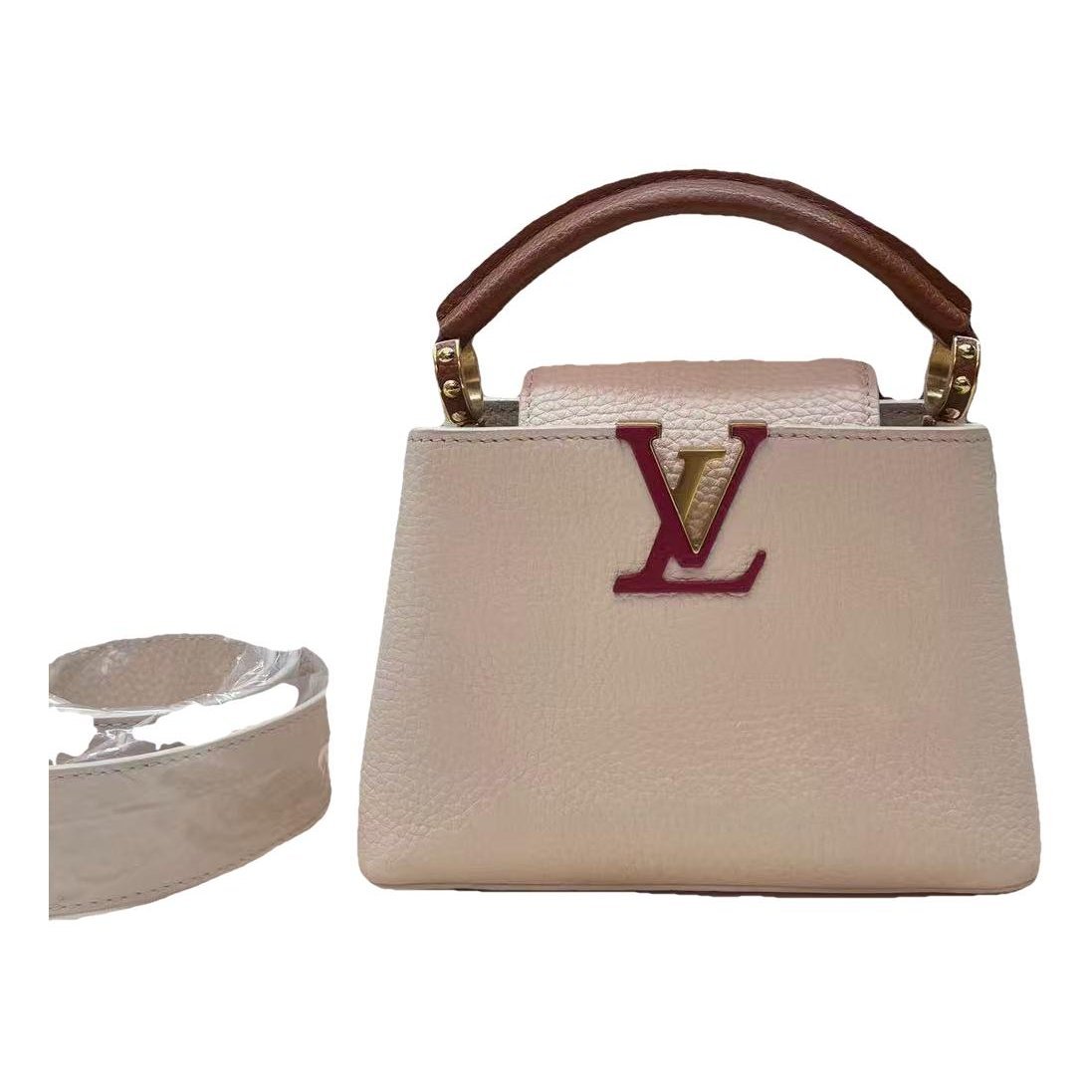 Capucines leather handbag