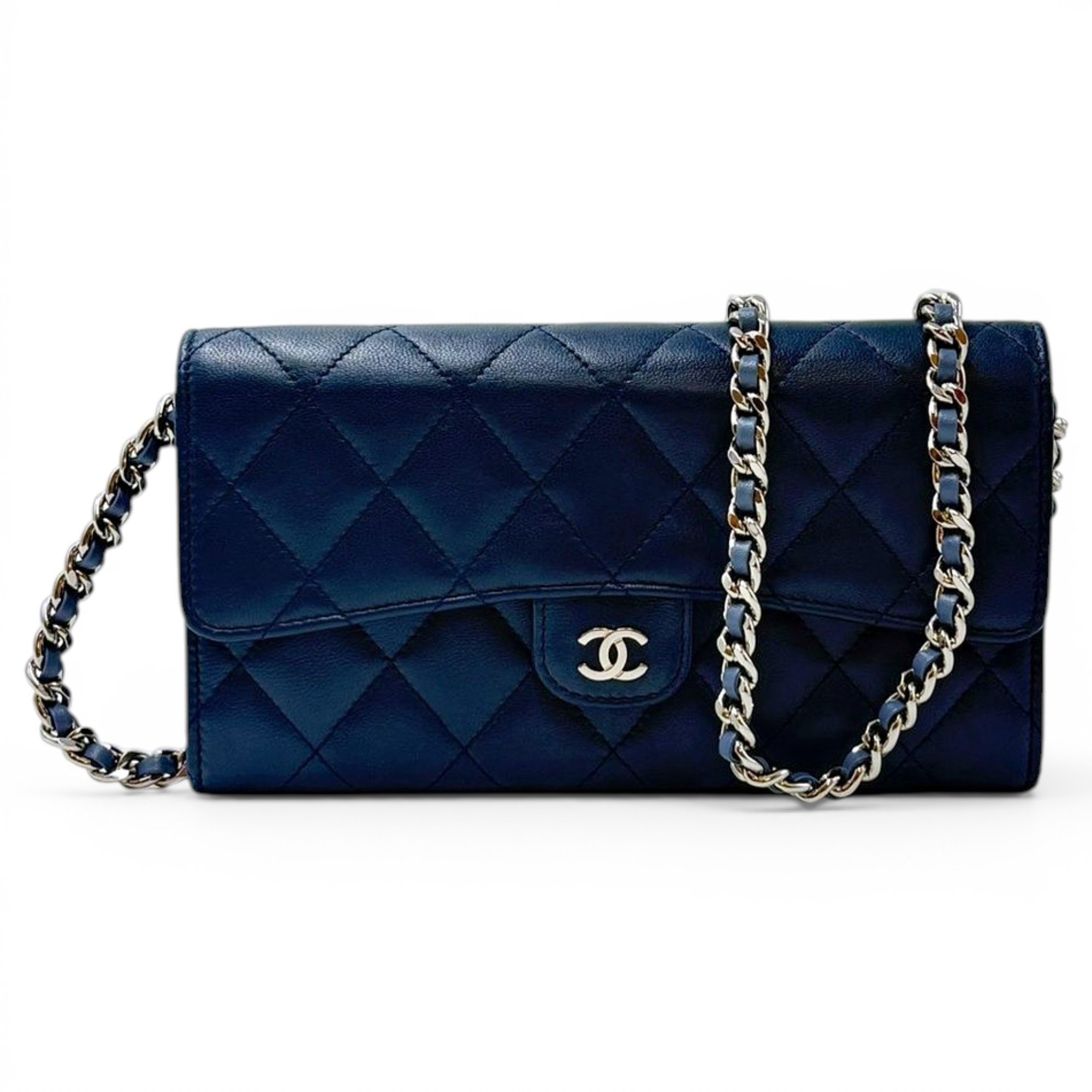 Wallet On Chain Timeless/Classique leather crossbody bag