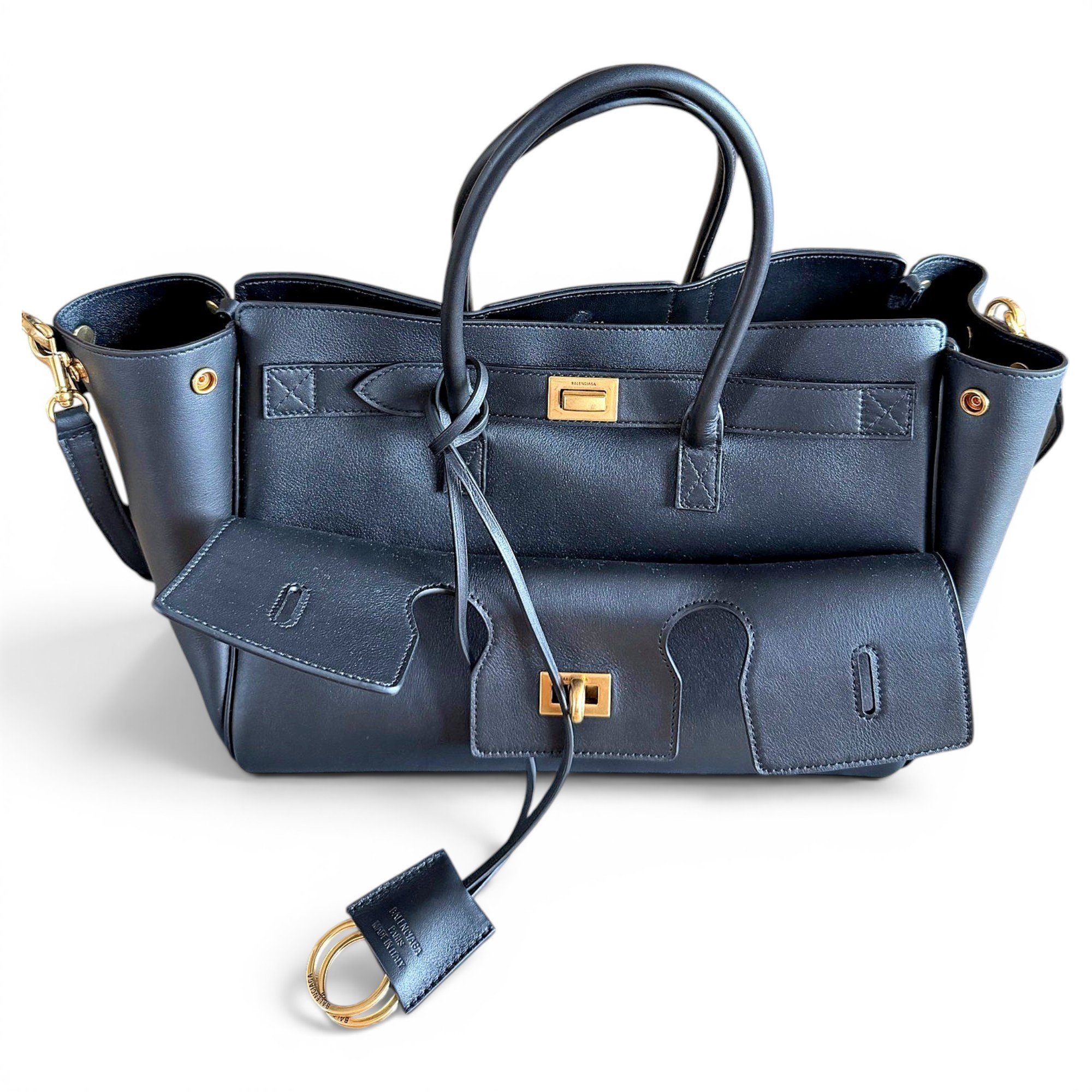Balenciaga Carry All Bel Air leather handbag
