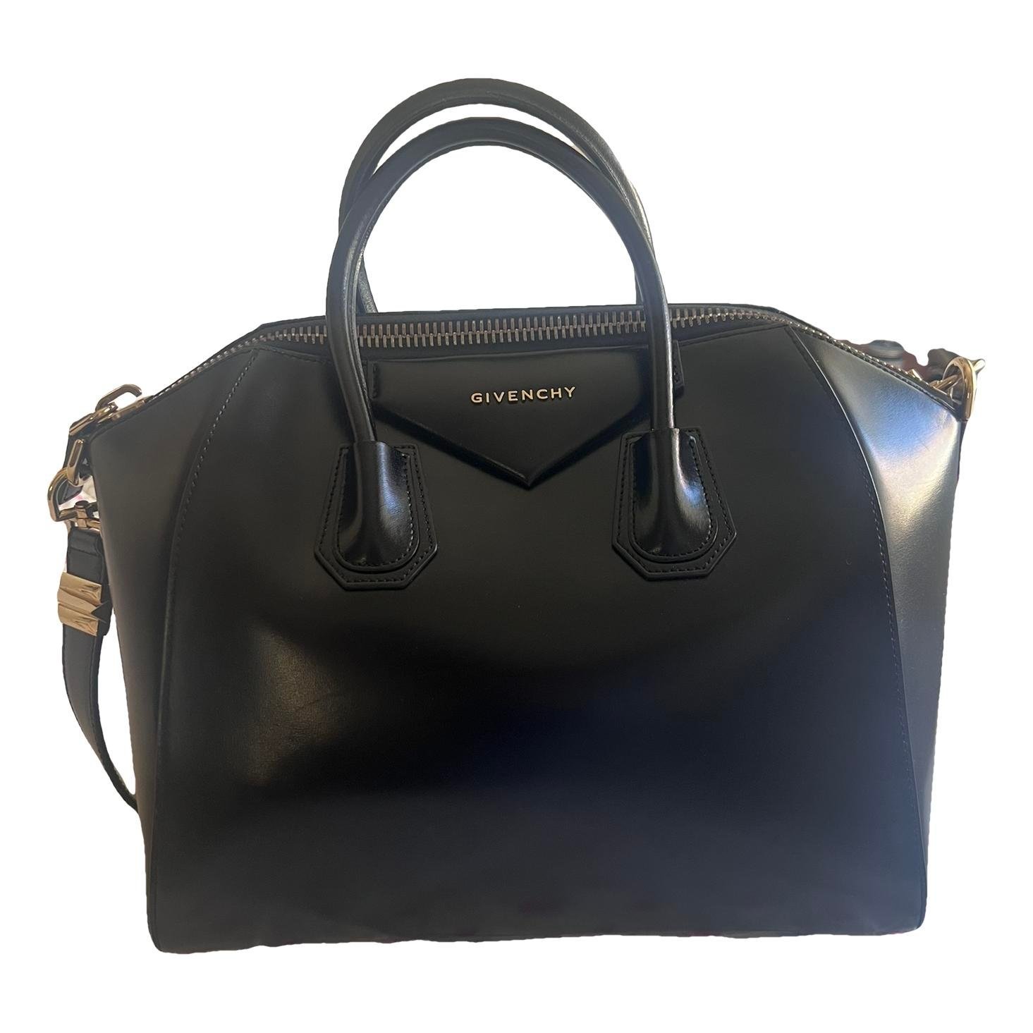 Antigona leather handbag