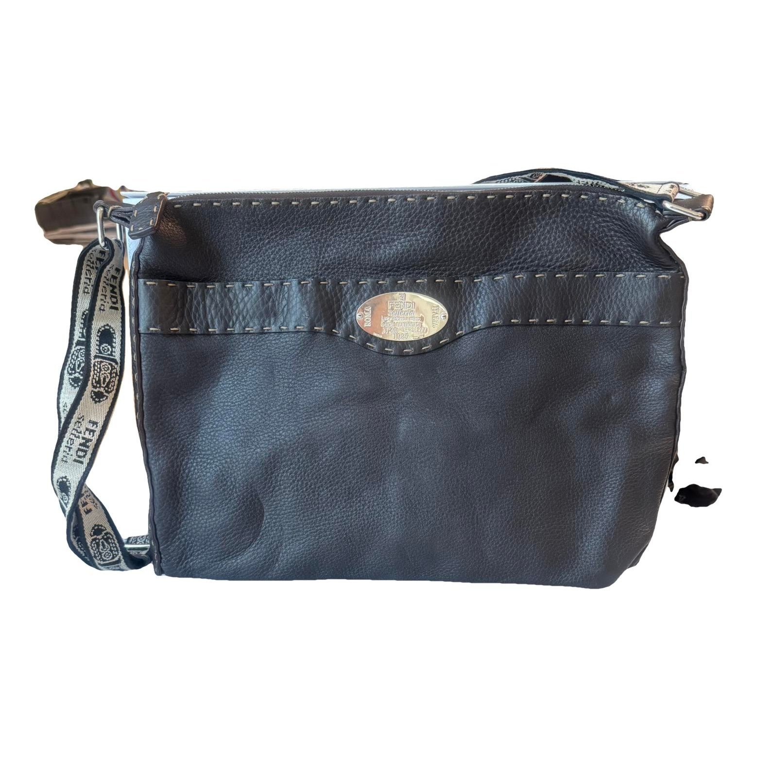 Anna Selleria leather crossbody bag
