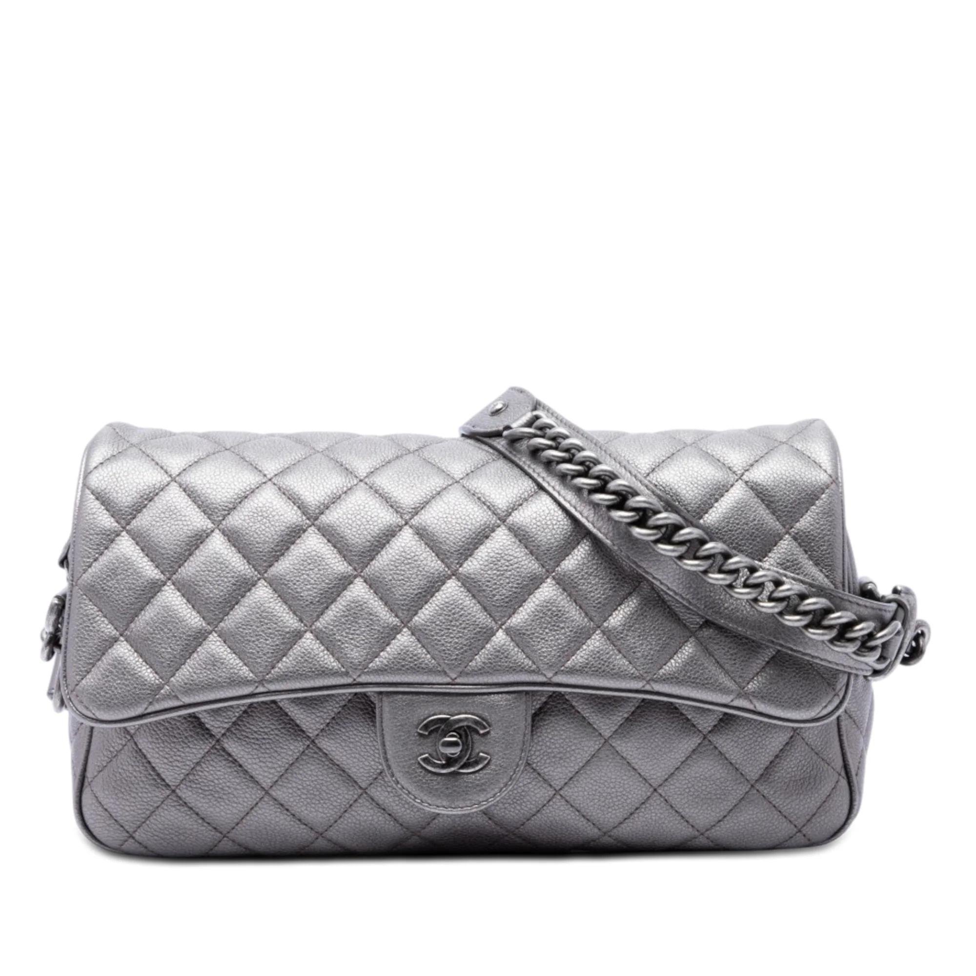 Timeless/Classique leather handbag