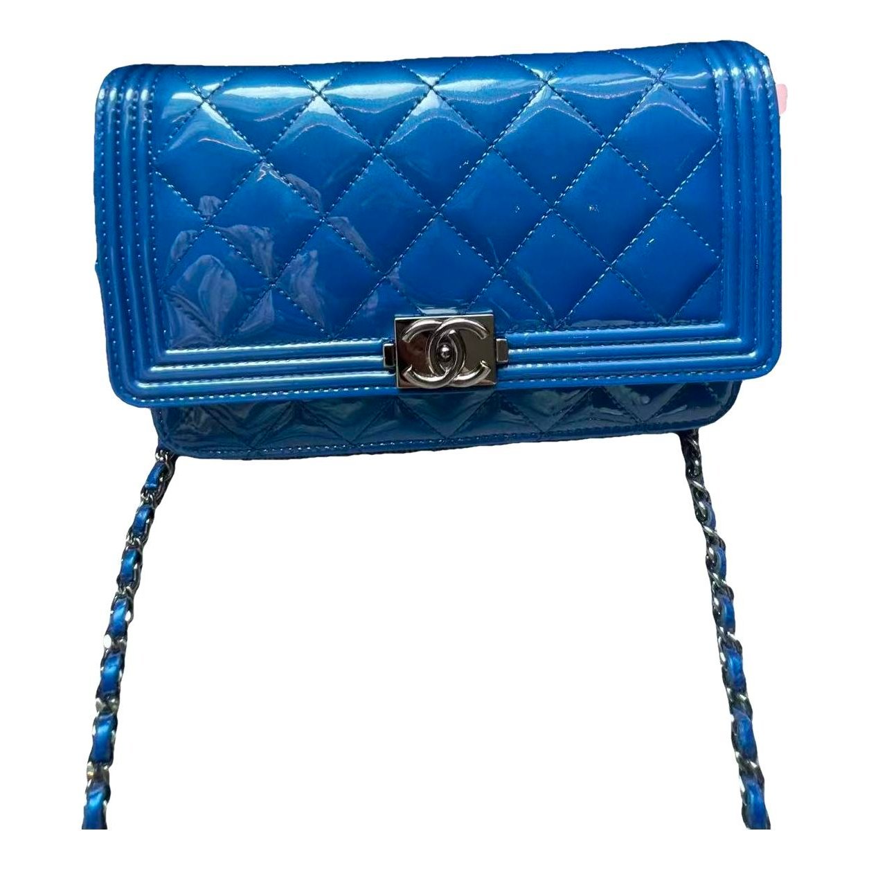 Wallet On Chain patent leather crossbody bag