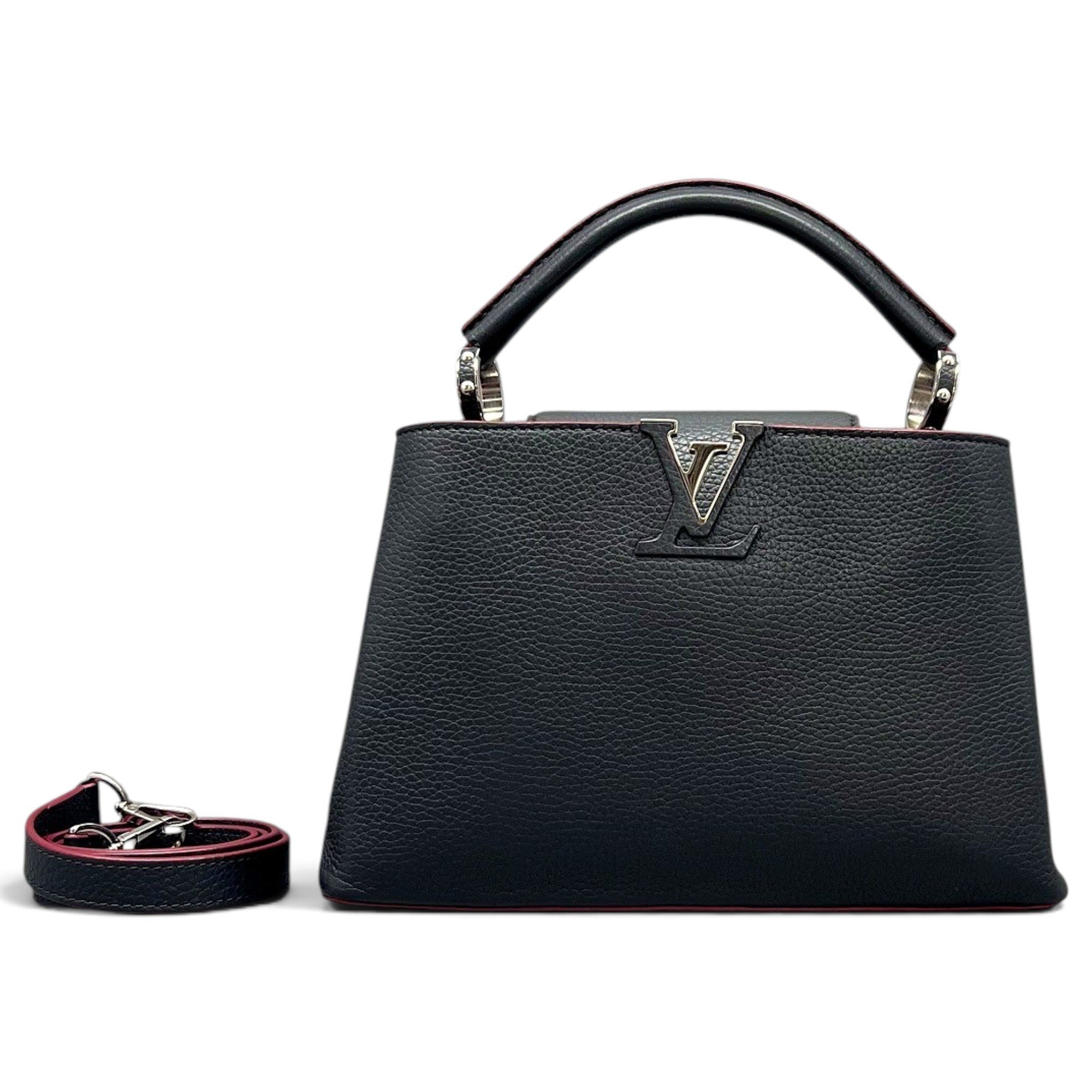 Capucines leather handbag