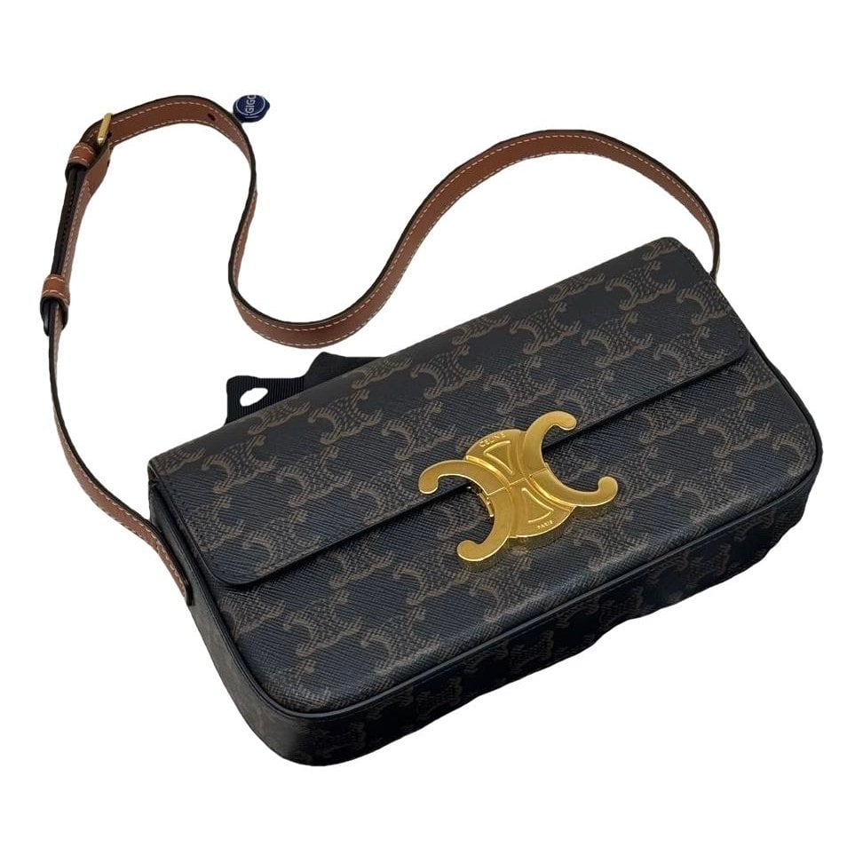 Triomphe Long leather handbag
