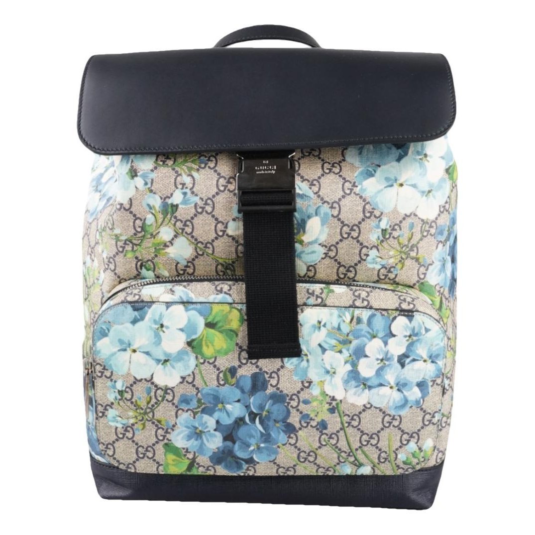 Cloth backpack