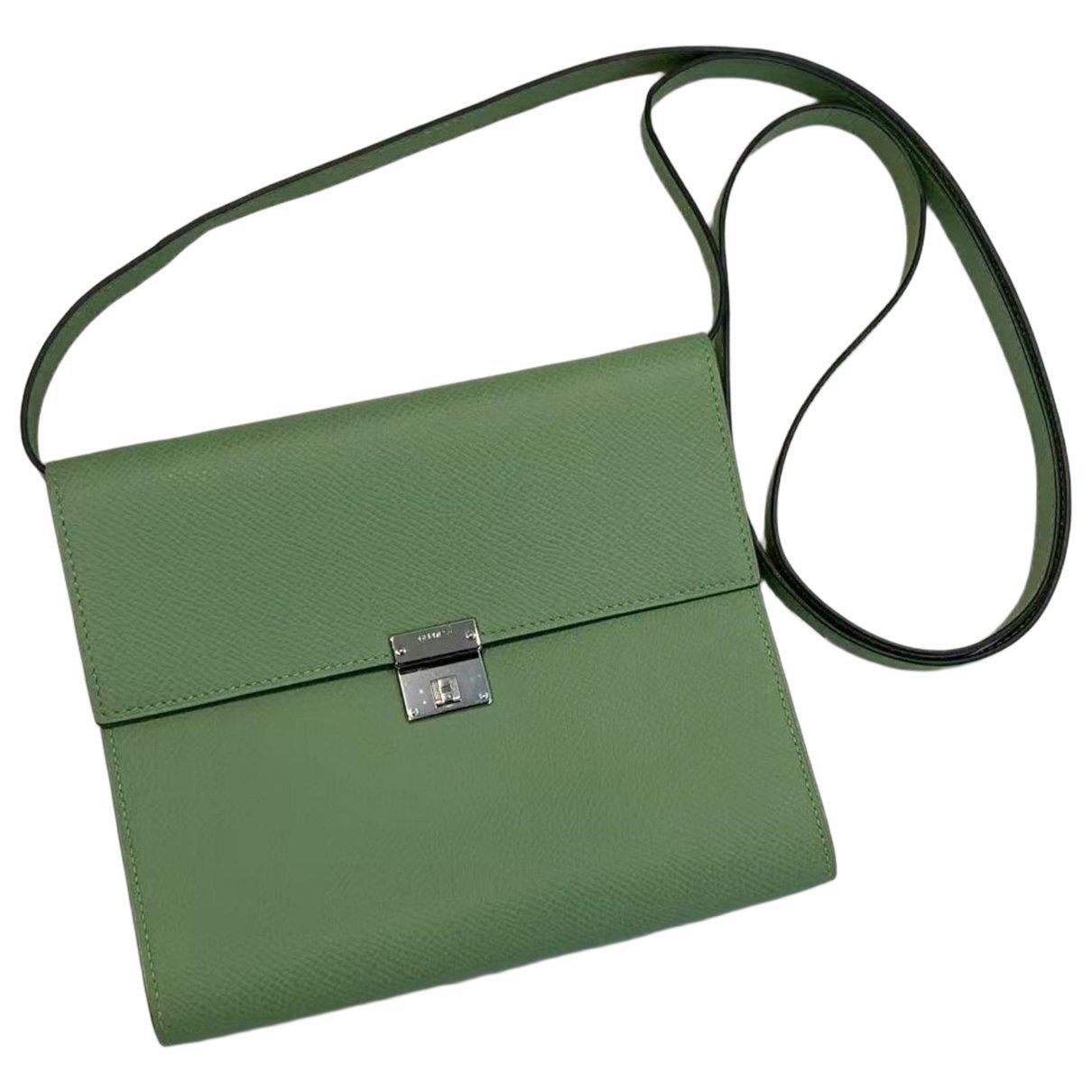 Clic 16 leather handbag