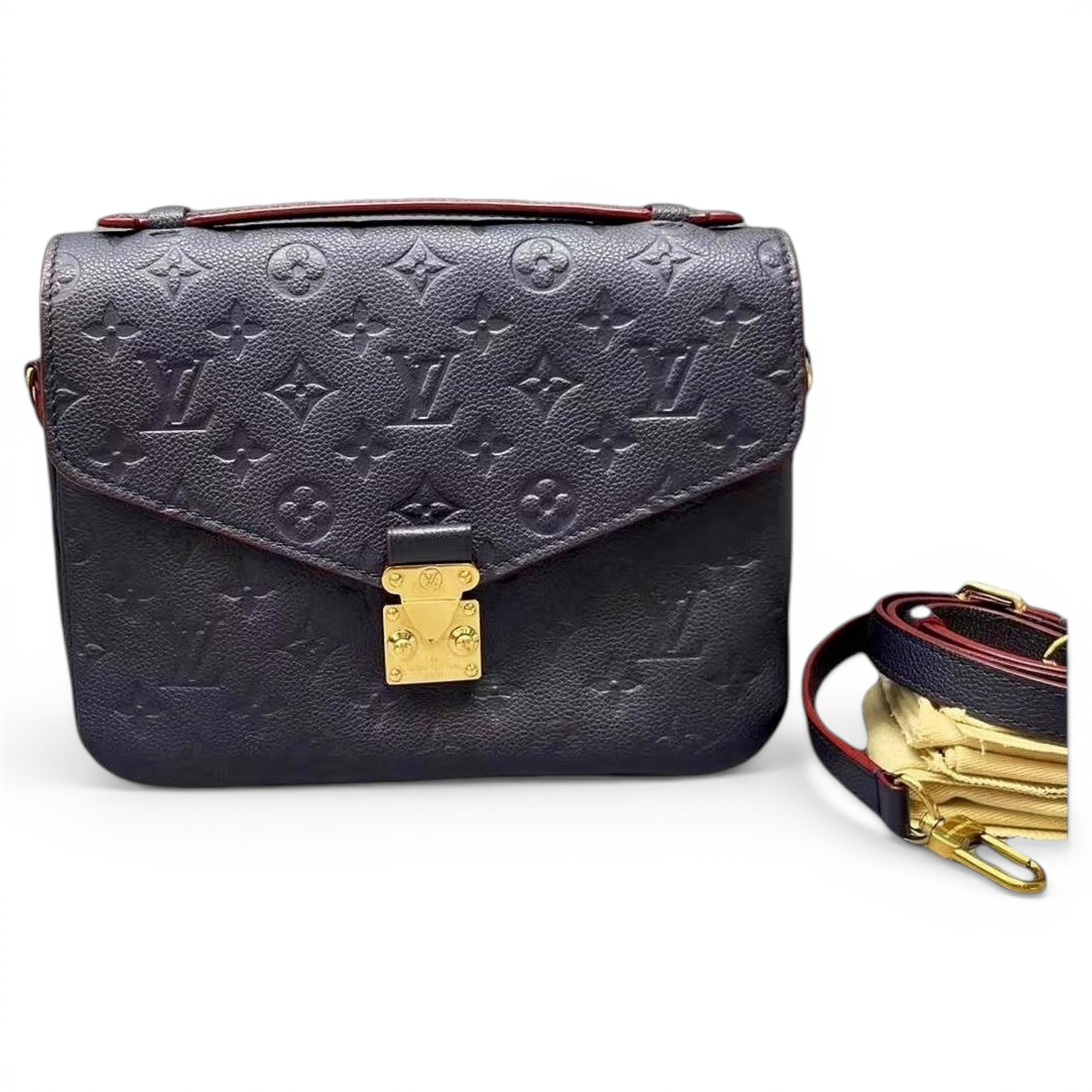 Metis leather handbag