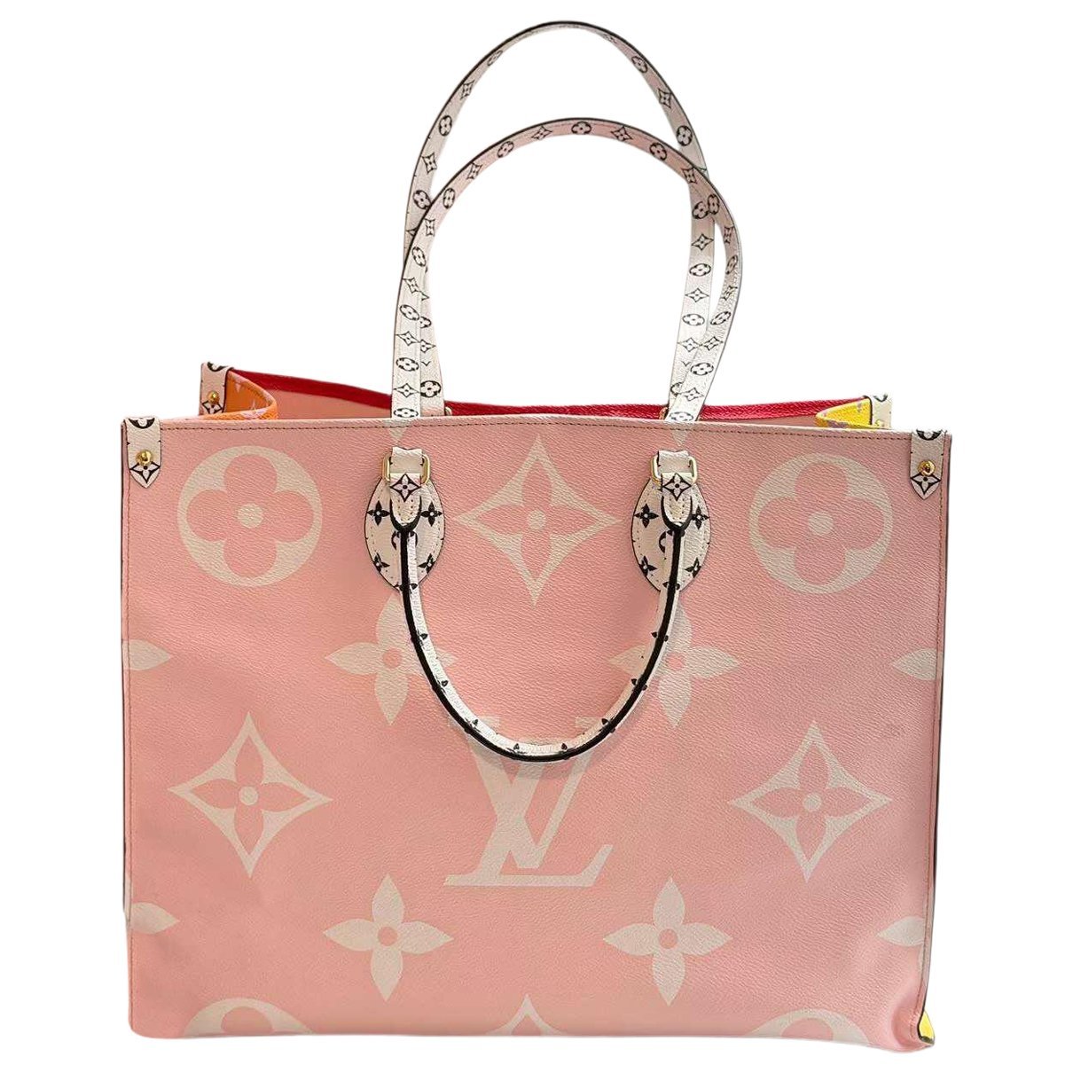 Onthego leather handbag