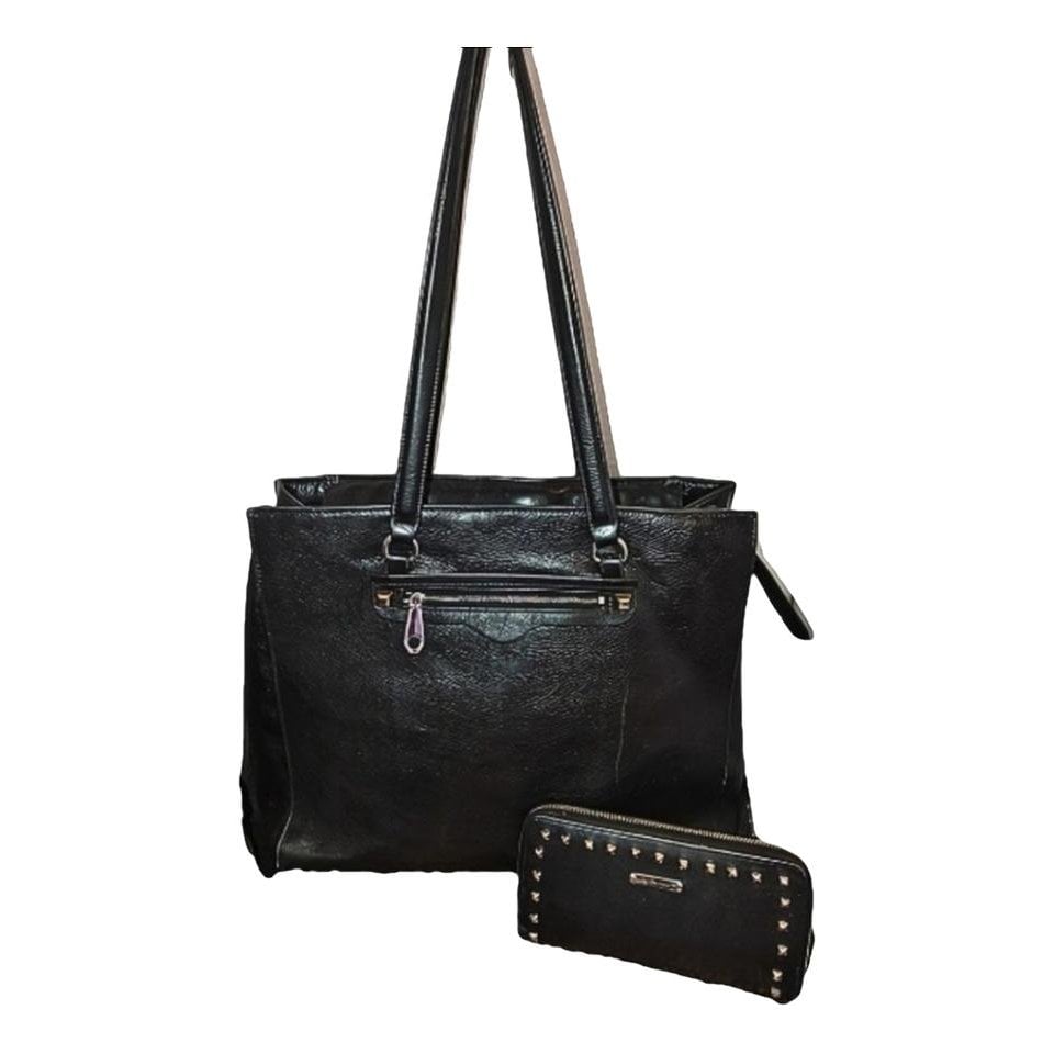 Leather tote
