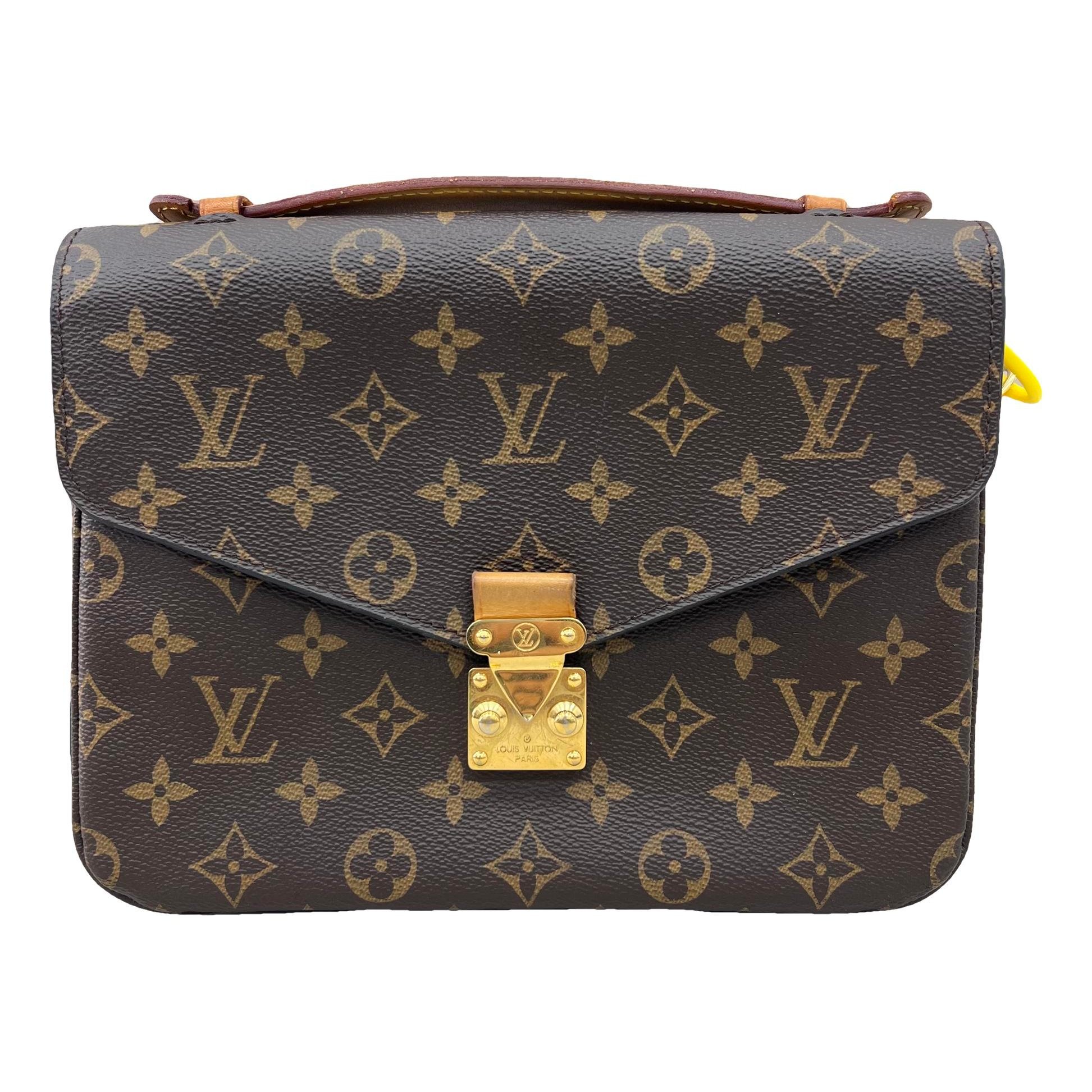 Metis leather crossbody bag