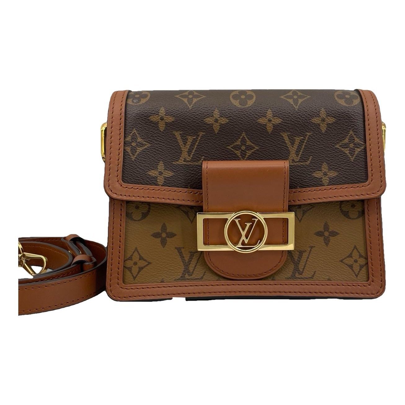 Dauphine leather handbag