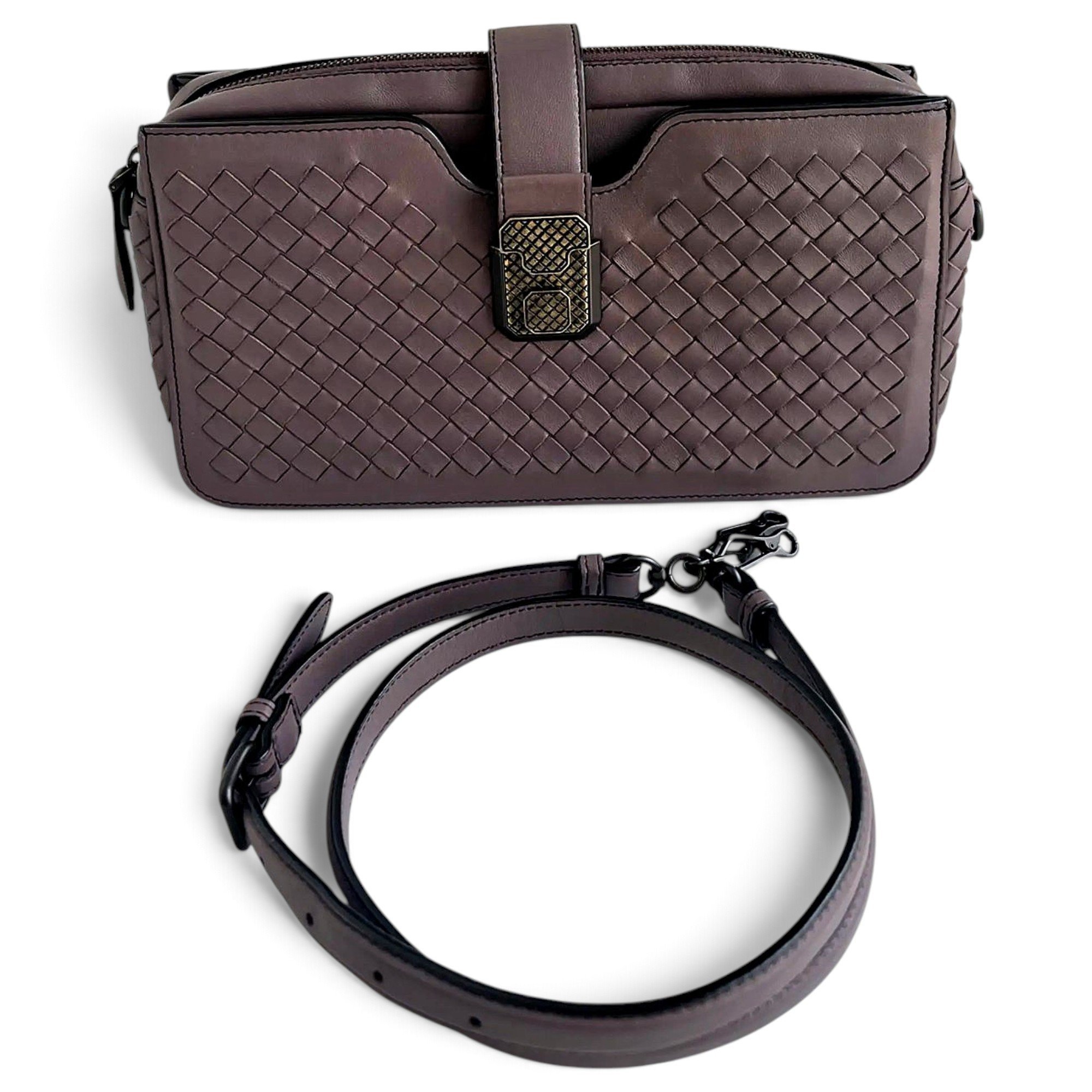Leather crossbody bag