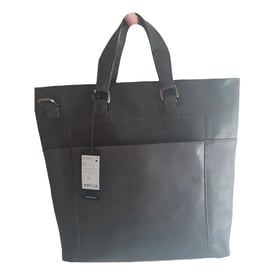 Tumi Leather 48h bag