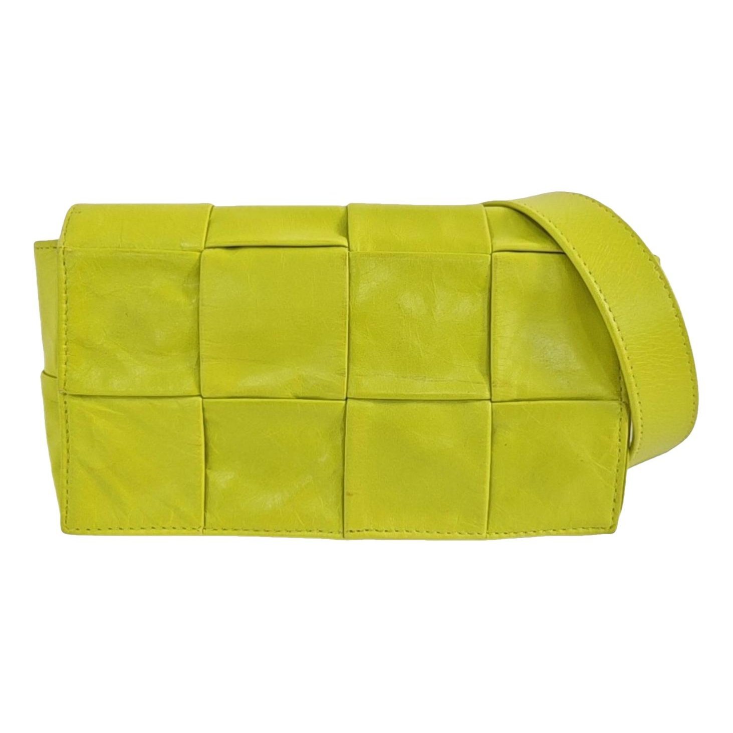 Brick Cassette leather handbag