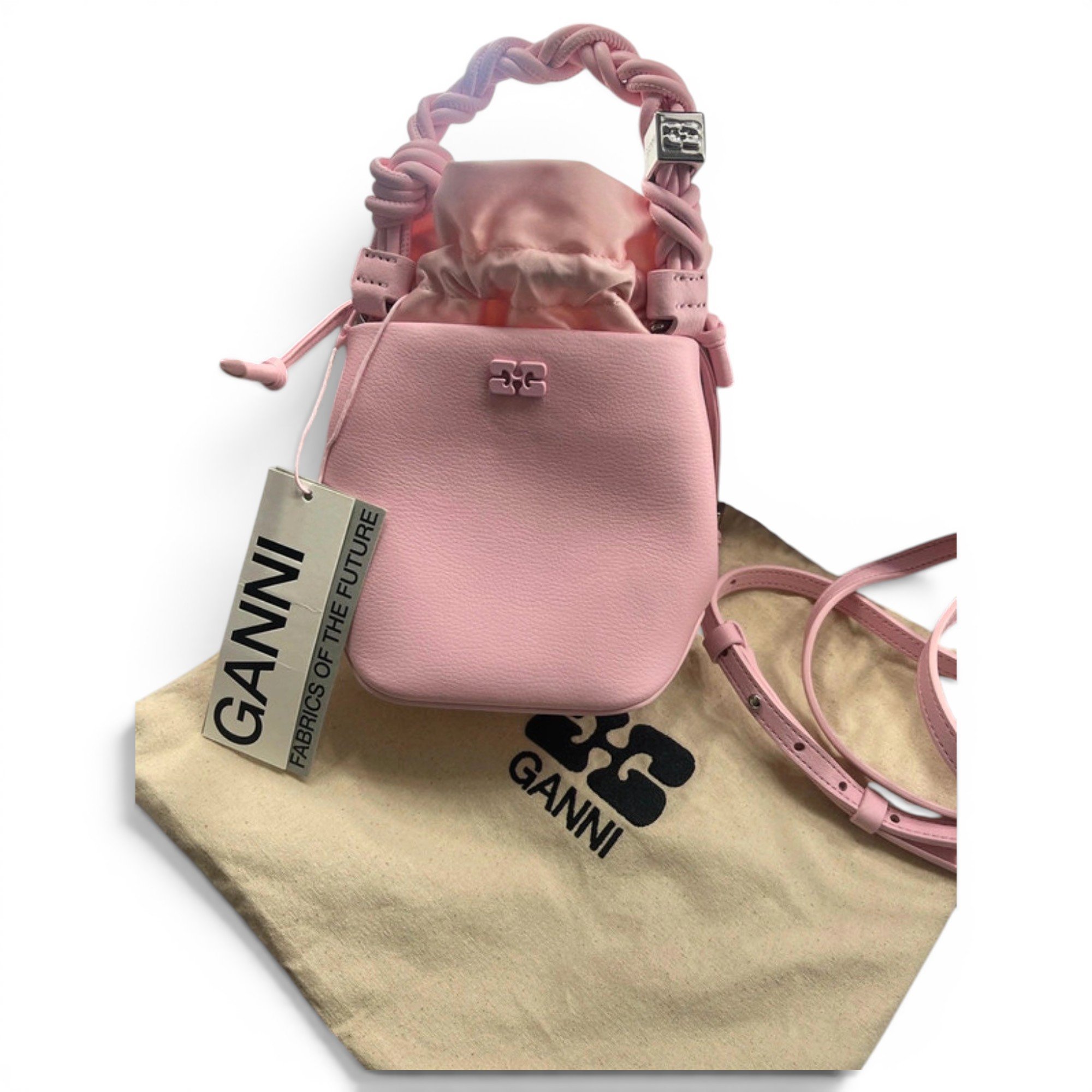 Bou Bucket leather handbag