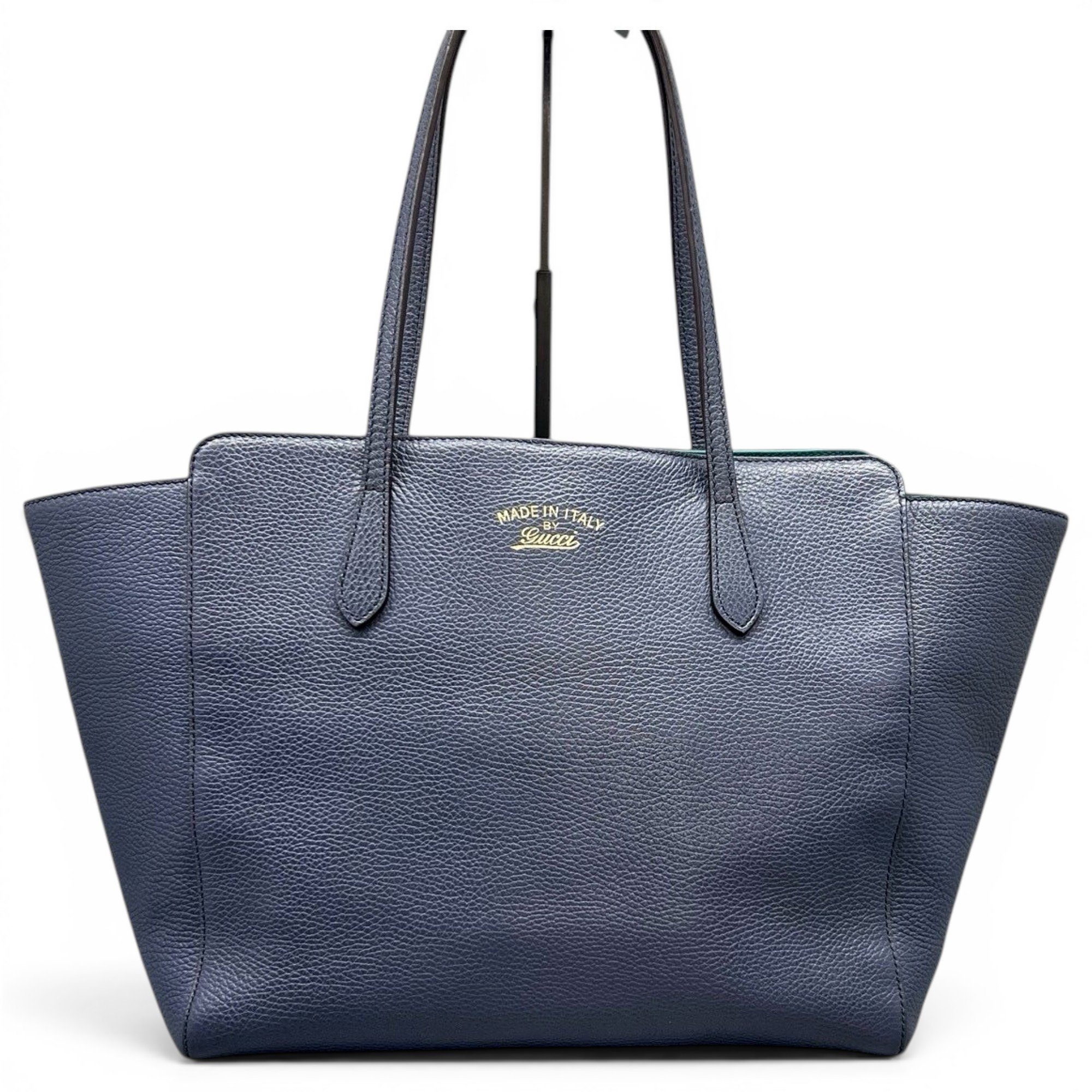 Swing leather handbag