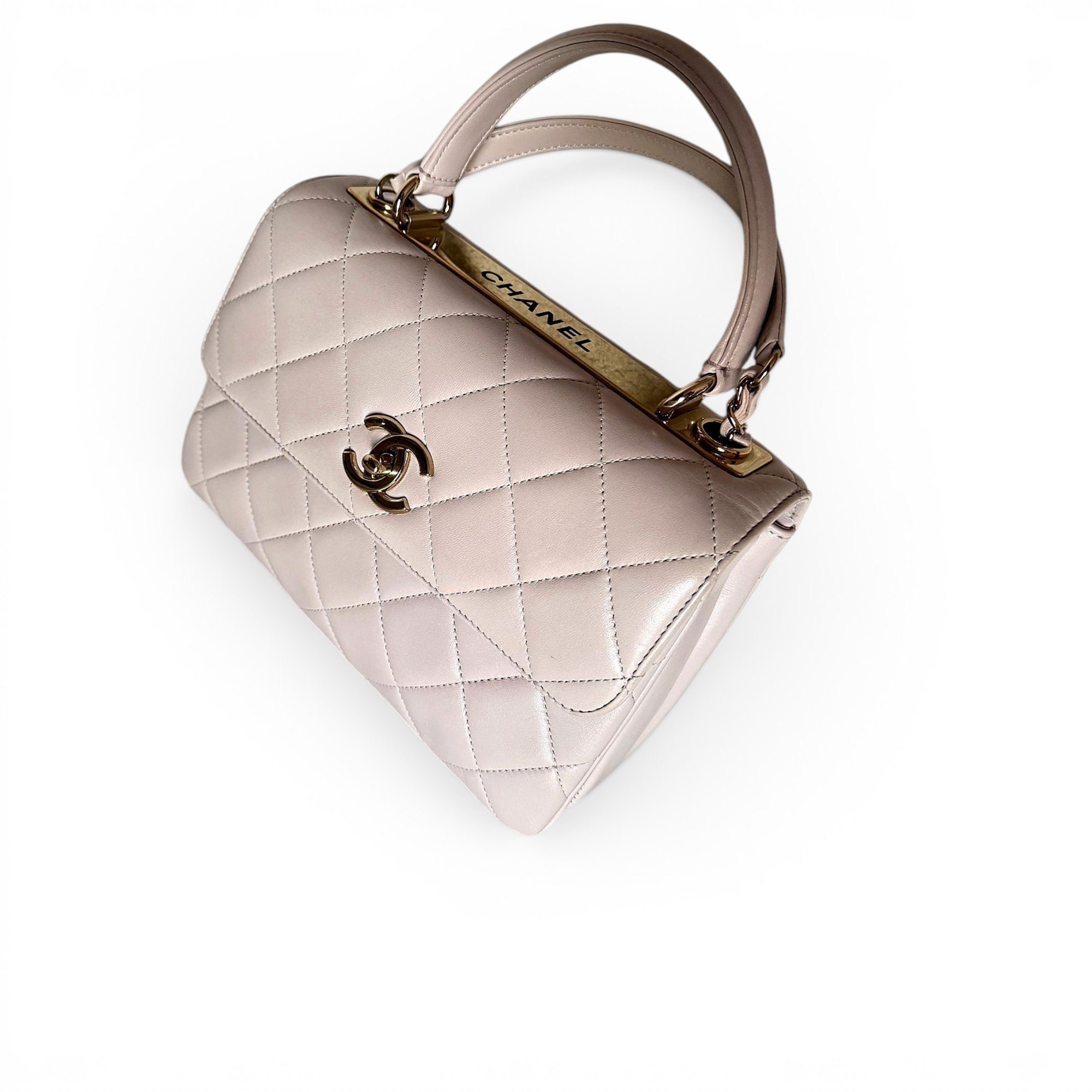 Trendy CC leather handbag