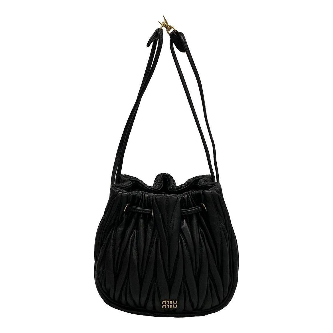 Matelassé leather handbag