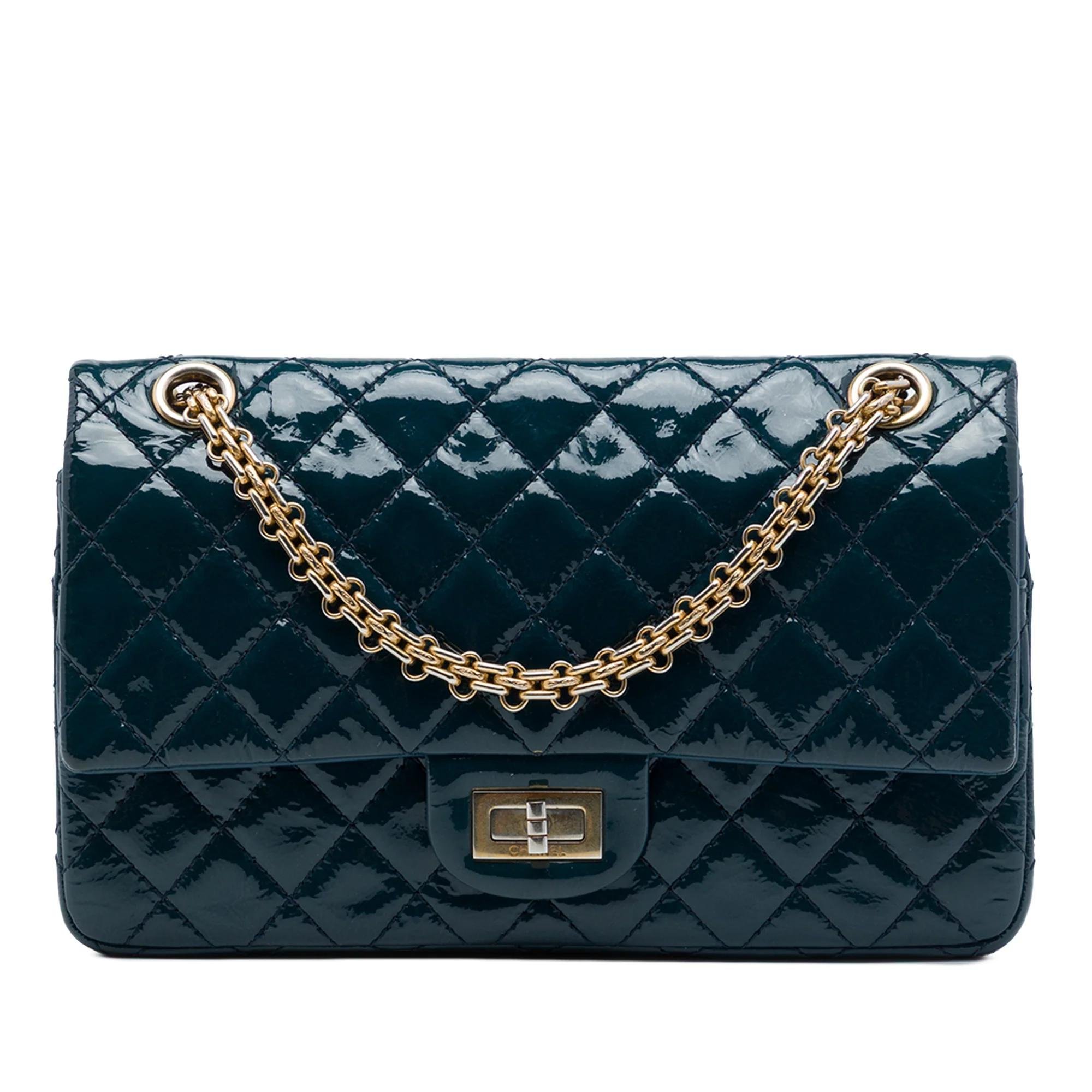 Timeless/Classique patent leather handbag