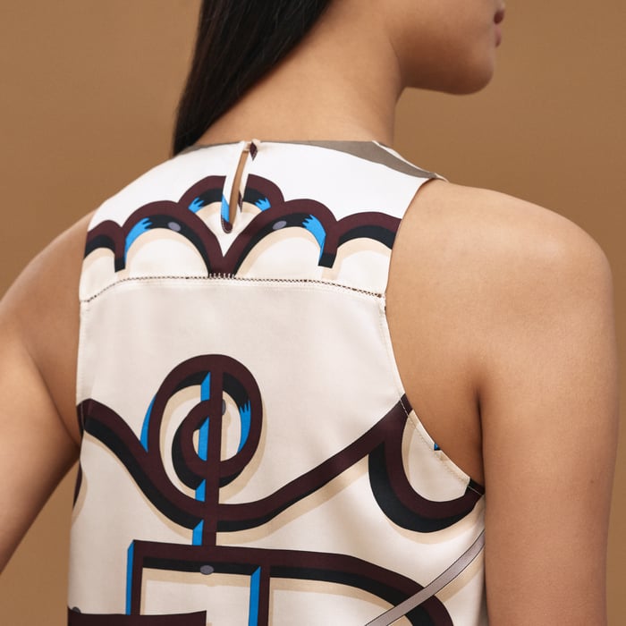 Blanc Céramique "l'Enseigne Du Sellier" Sleeveless Blouse