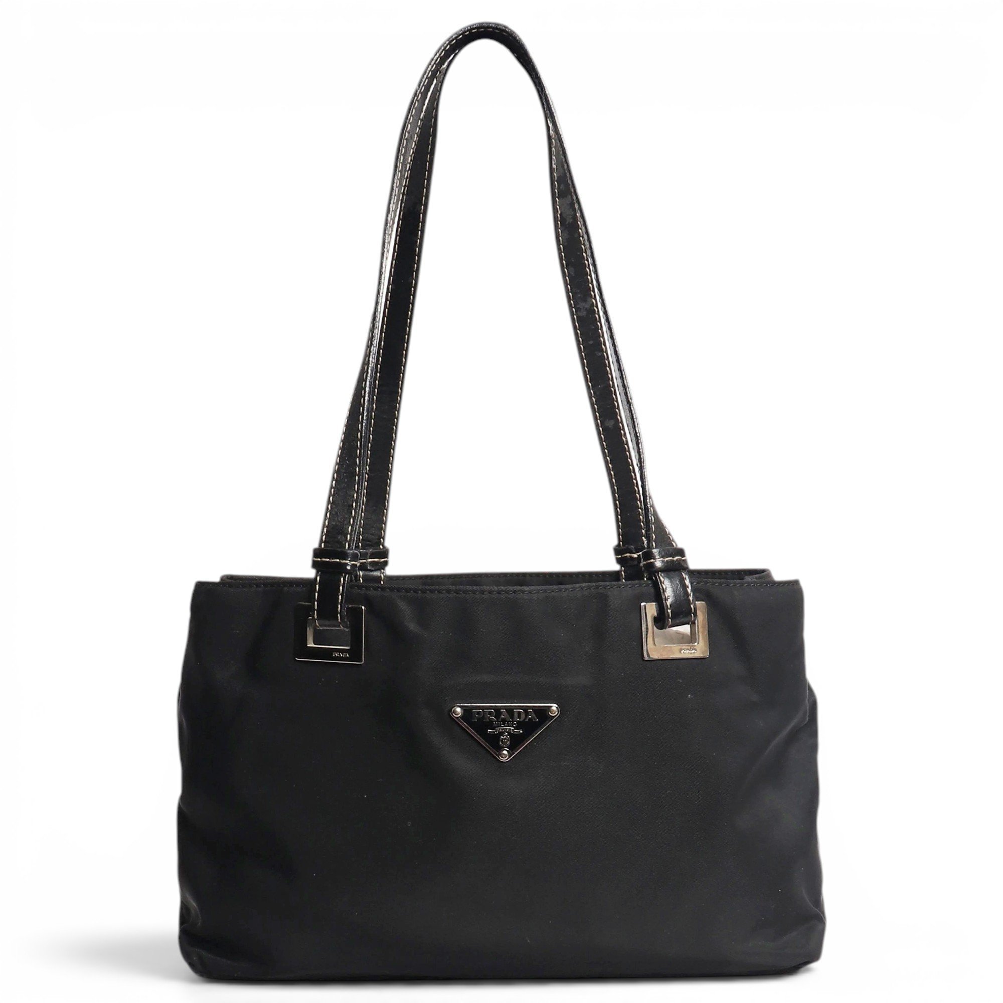 Triangle handbag