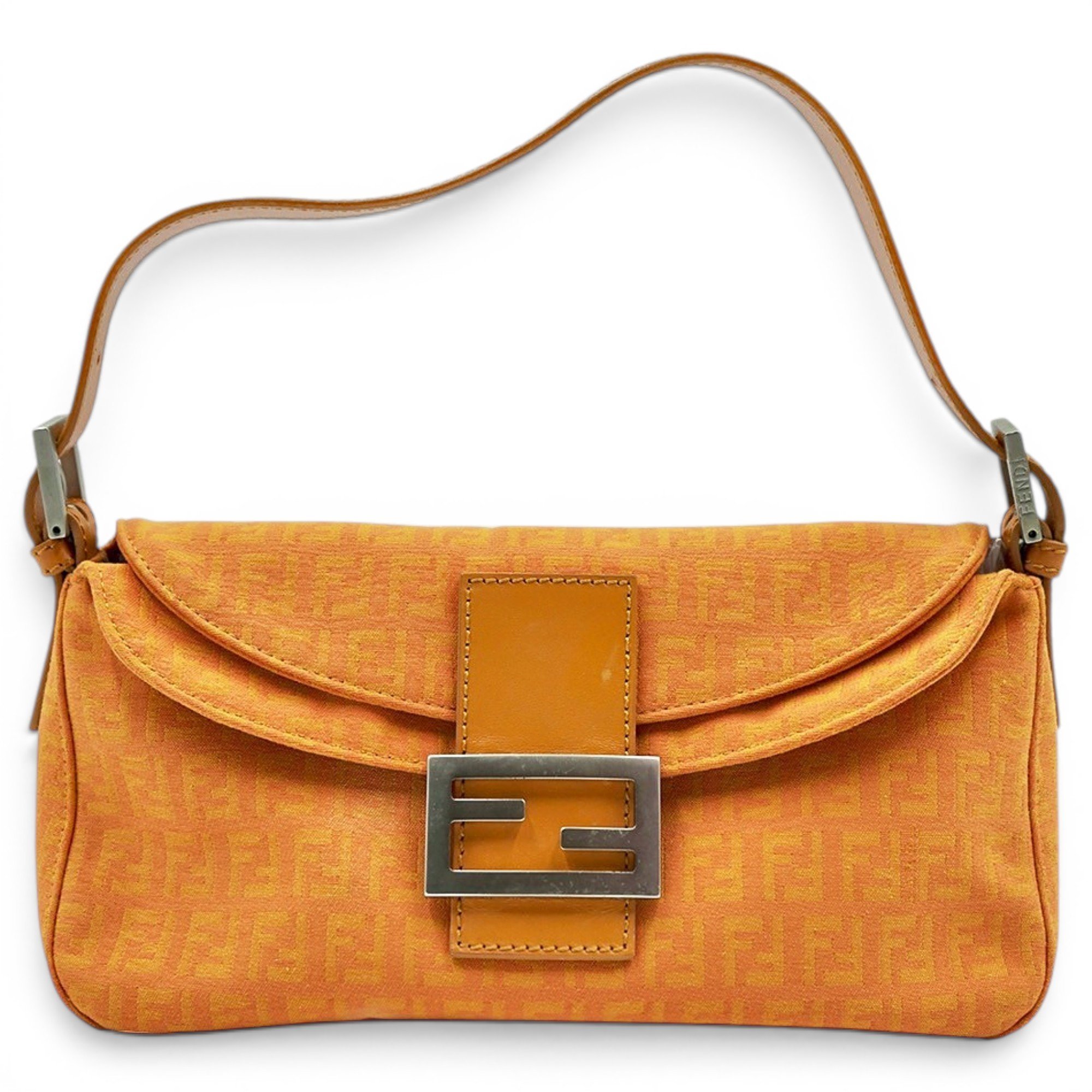 Baguette cloth handbag