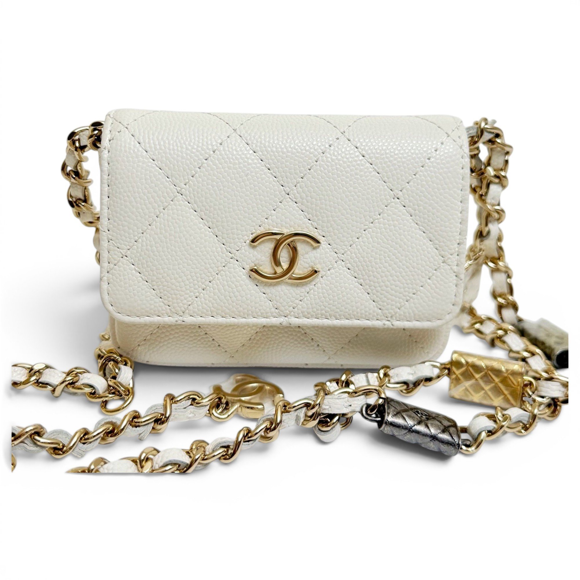 Chanel Leather bag