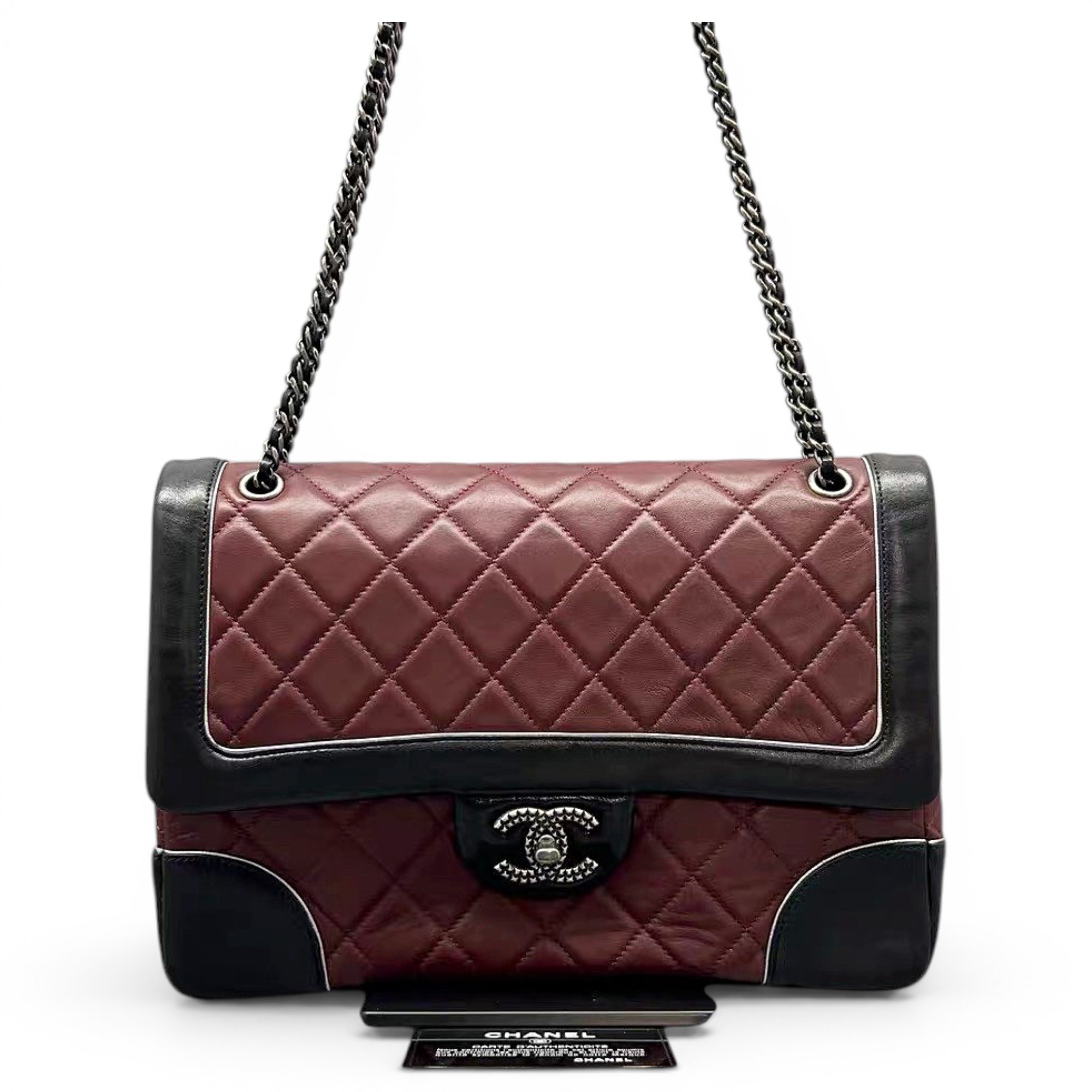 Timeless/Classique leather crossbody bag