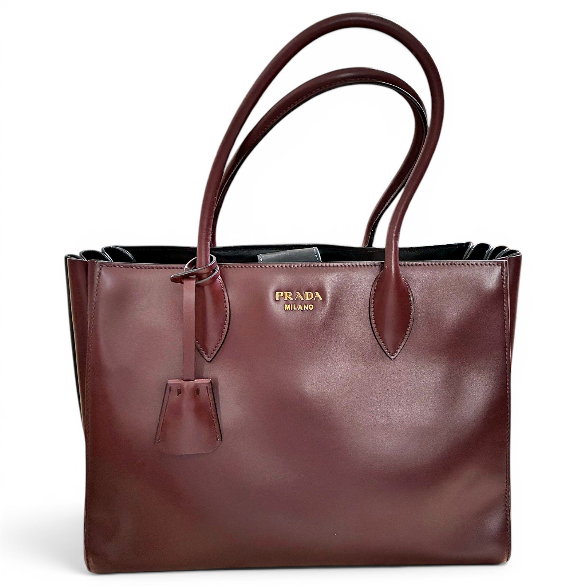 Leather tote