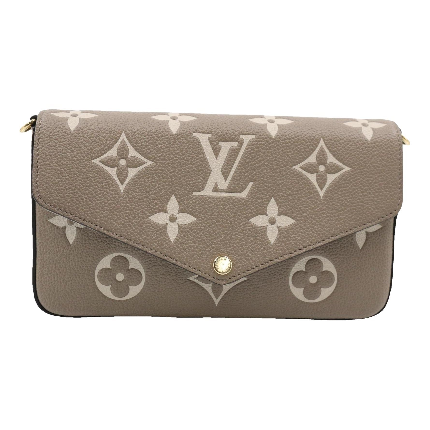 Multi Pochette Accessoires leather handbag