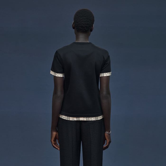 Noir Straight T-shirt