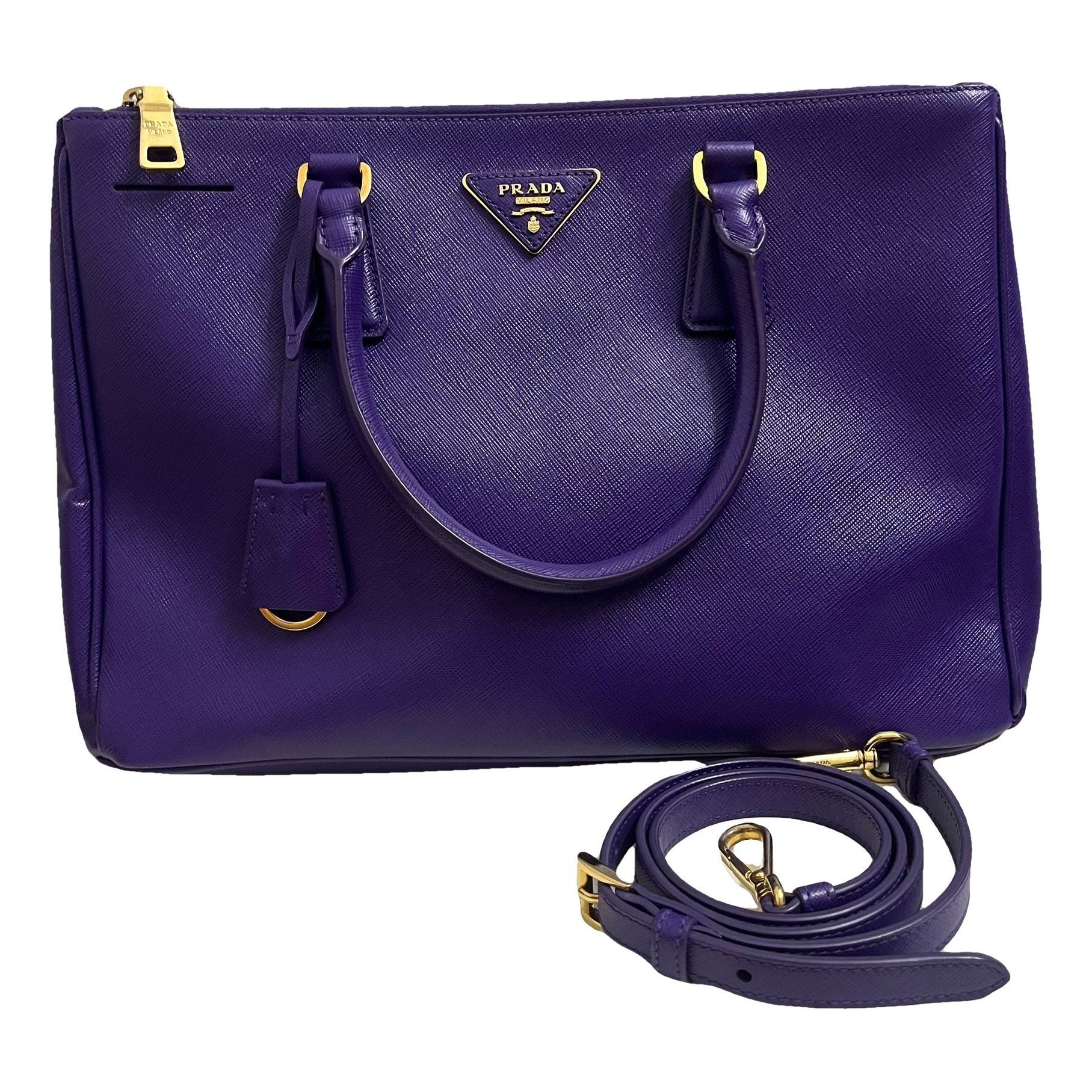Double leather handbag