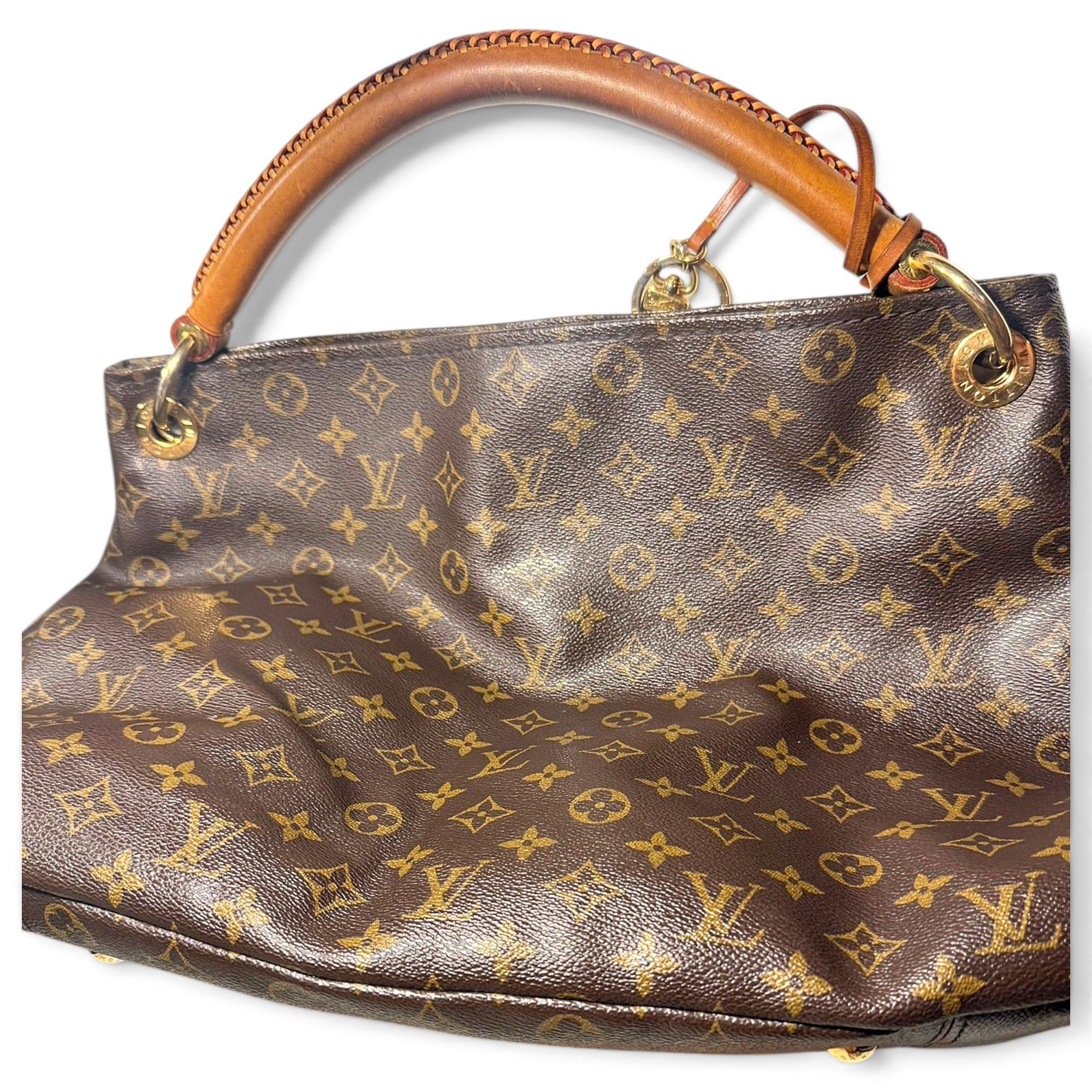 Artsy leather handbag