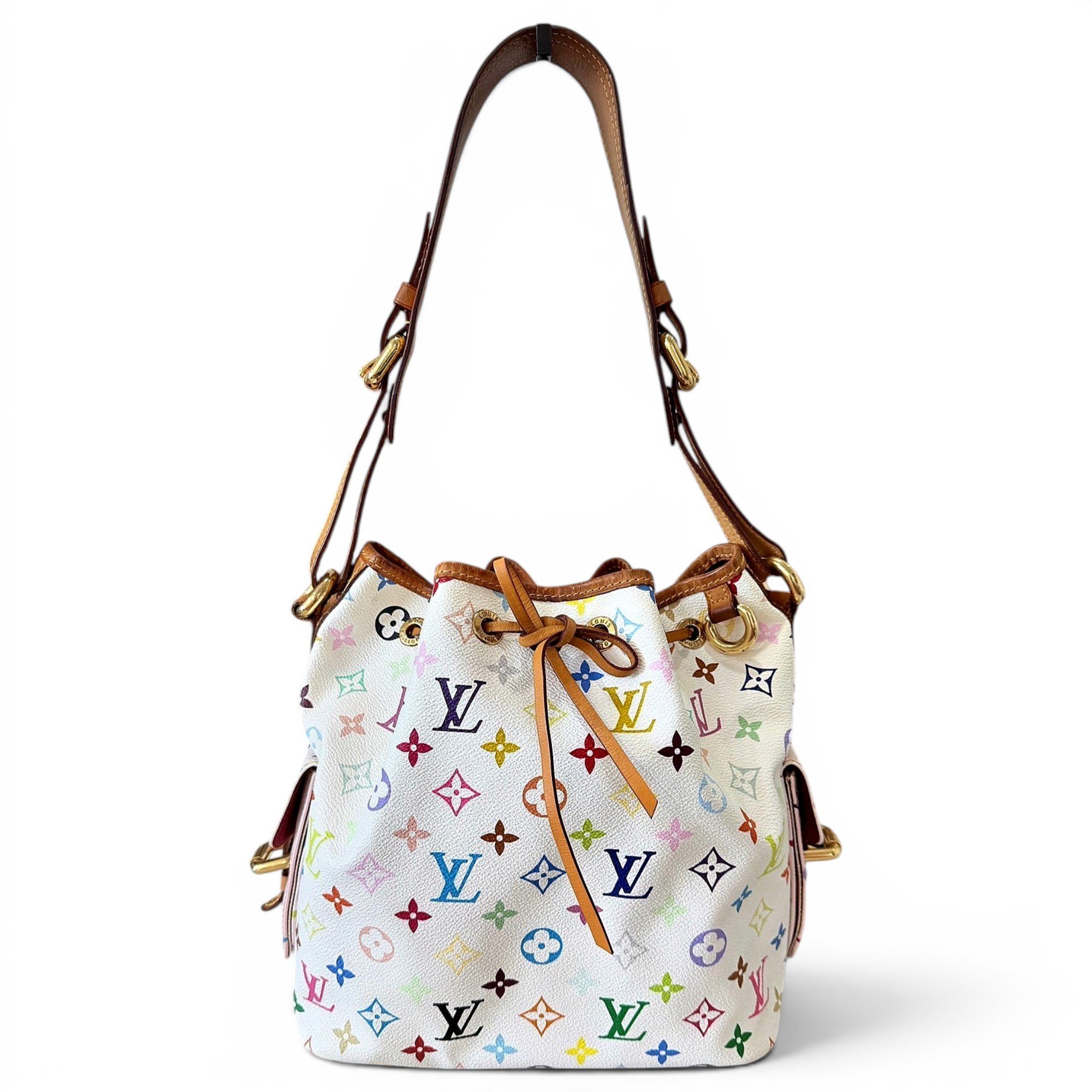 Nano Noé leather handbag