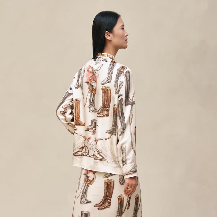Beige Parchemin "A Propos De Bottes" Shirt