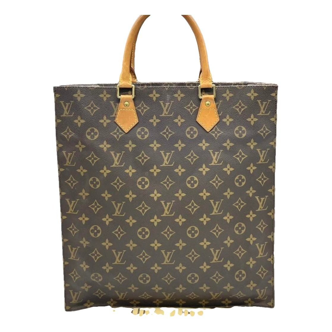 Plat leather handbag