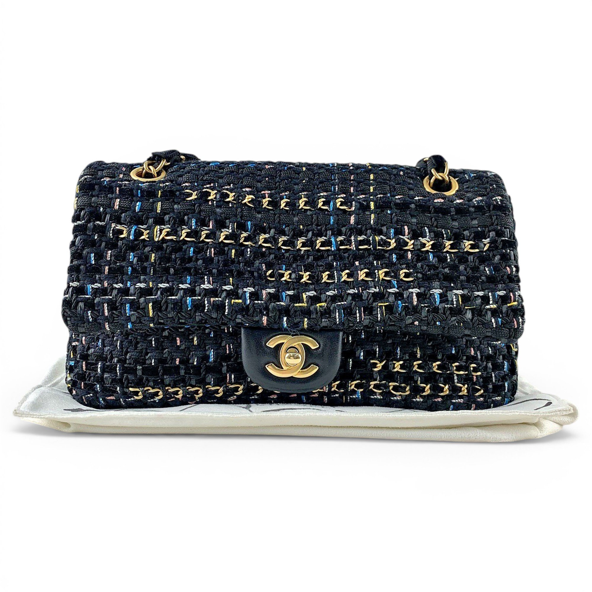 Timeless/Classique tweed handbag