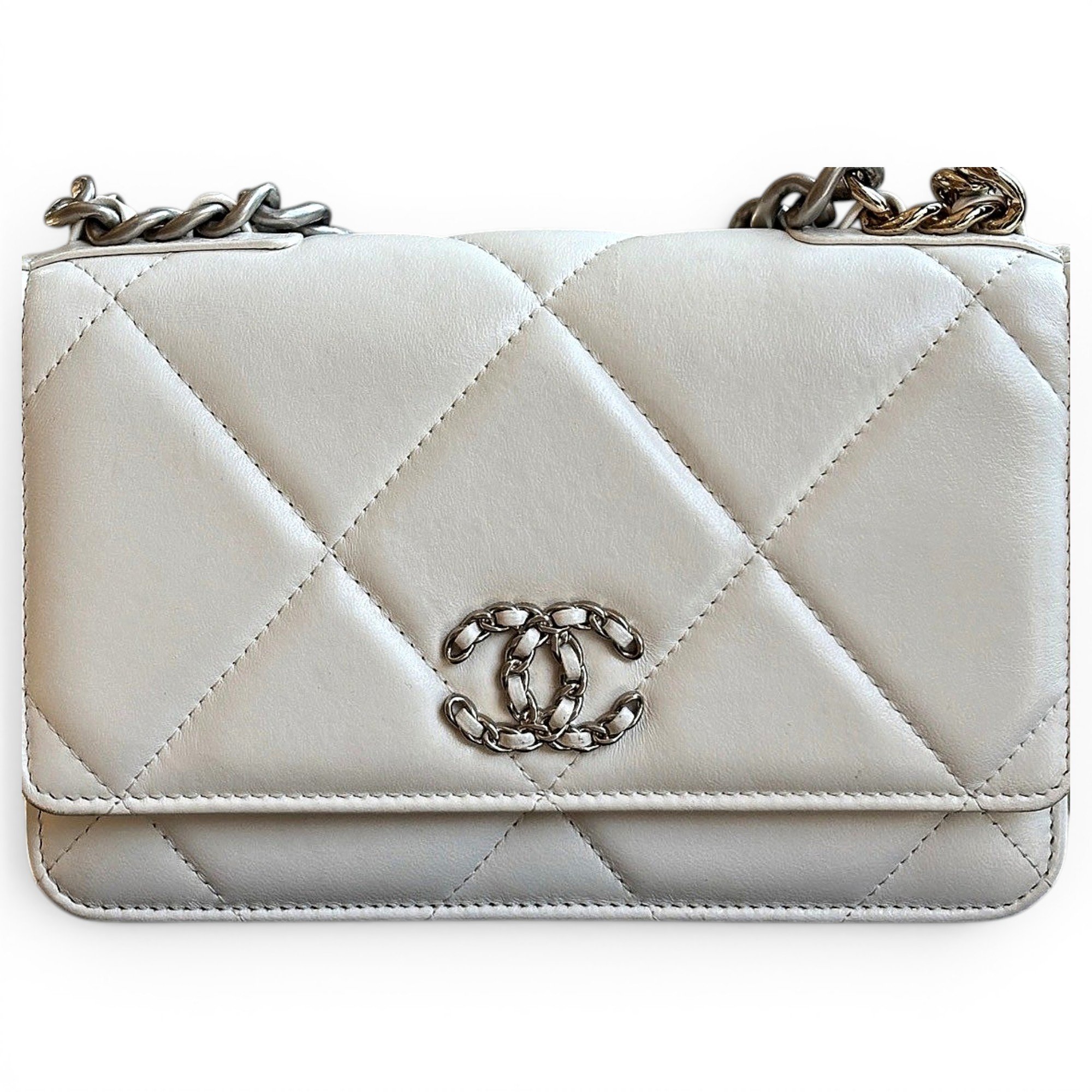 Wallet On Chain Chanel 19 leather handbag