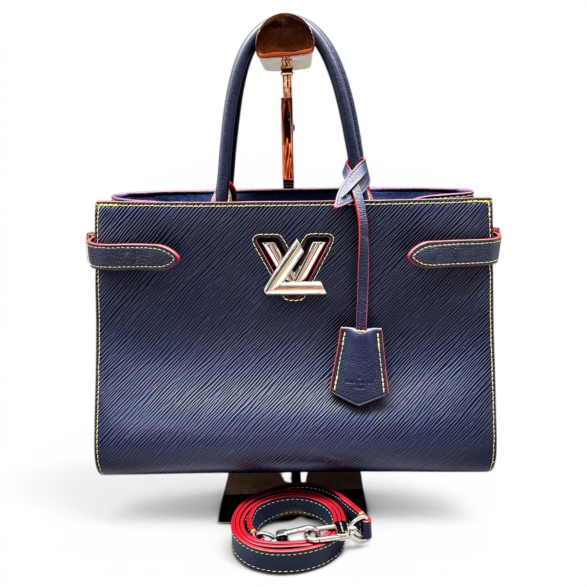 Twist leather handbag