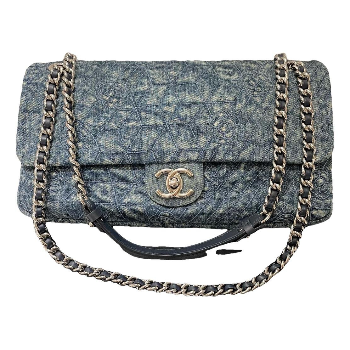 Timeless/Classique handbag