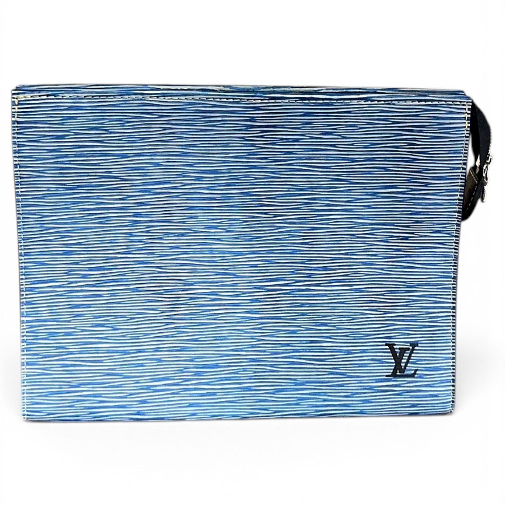 Leather clutch bag